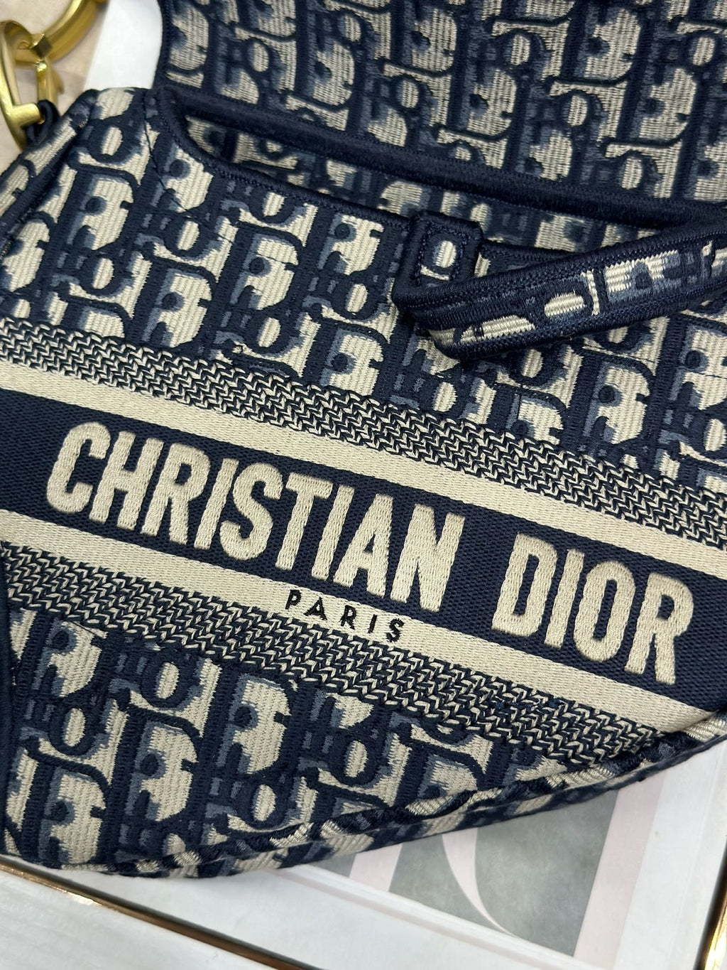 DIOR 26S SADDLE BAG 25 IN NAVY BLUE AND WHITE OBLIQUE JACQUARD