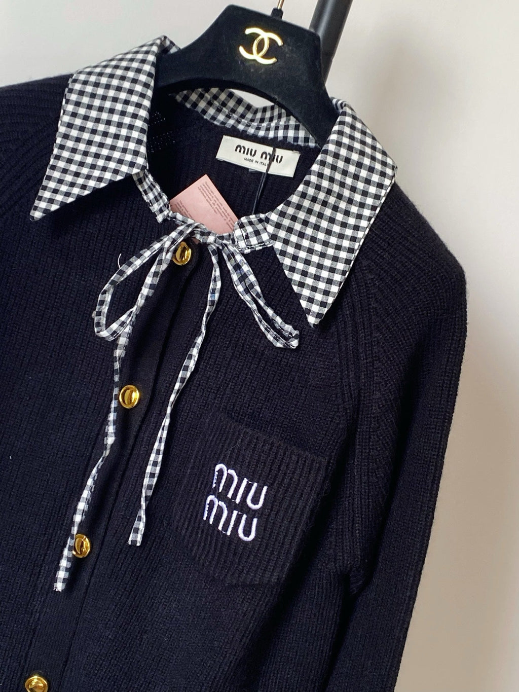 MIUMIU CARDIGAN STYLE 303