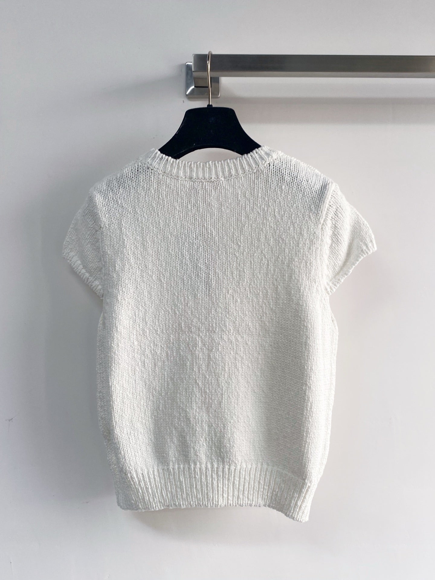 VALENTINO 26S SLEEVELESS KNIT TOP 217