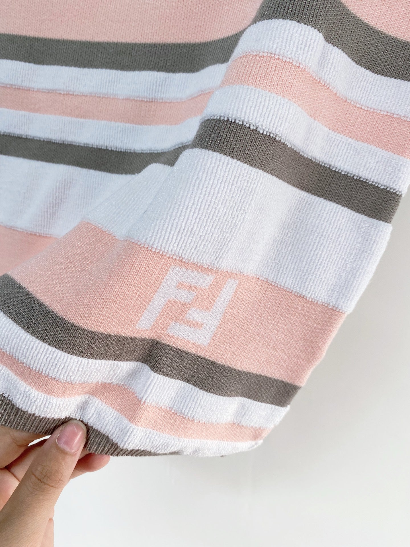 FENDI 26S KNIT MINI SKIRT 139