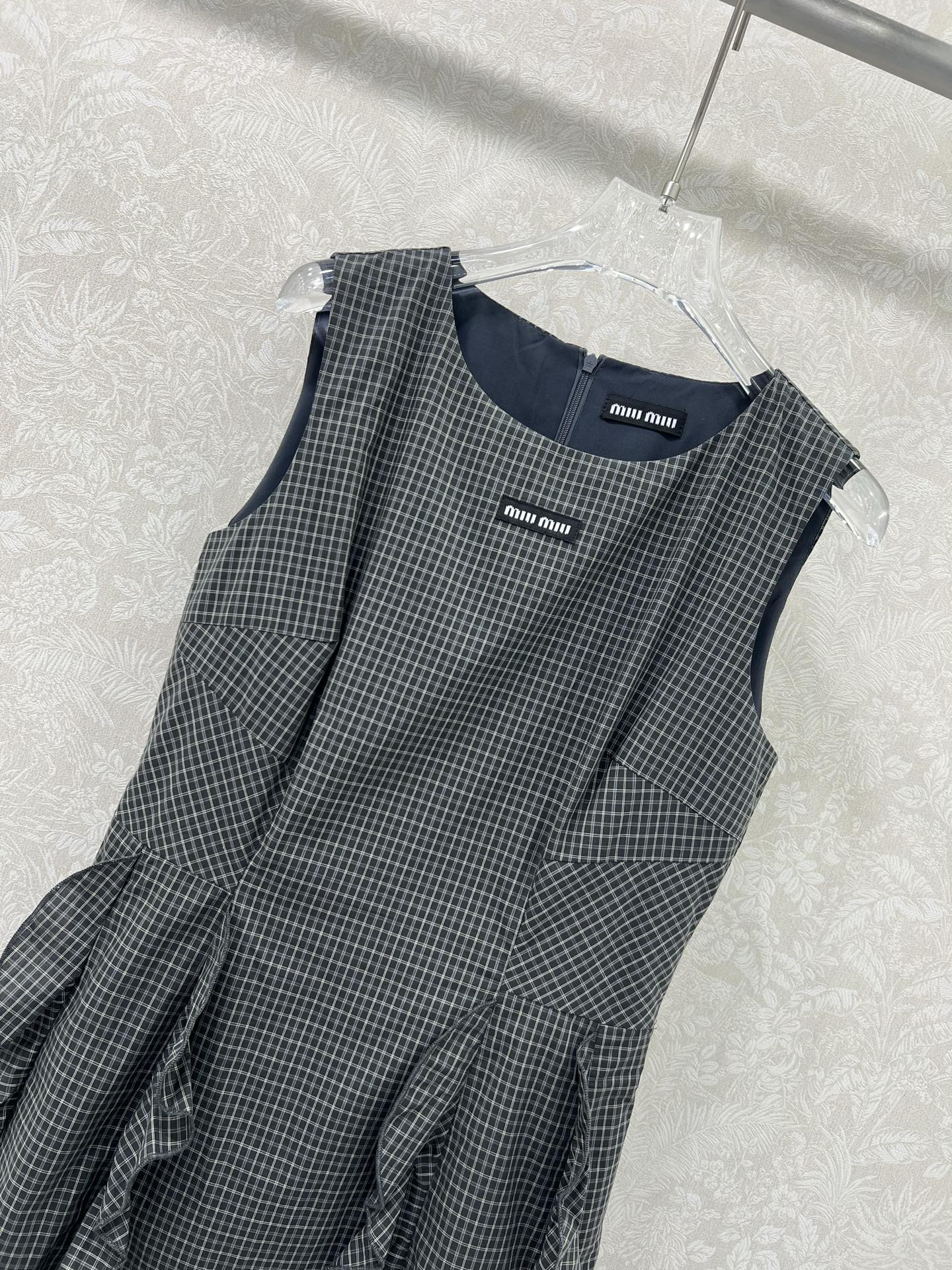 MIUMIU SLEEVELESS DRESS 269964