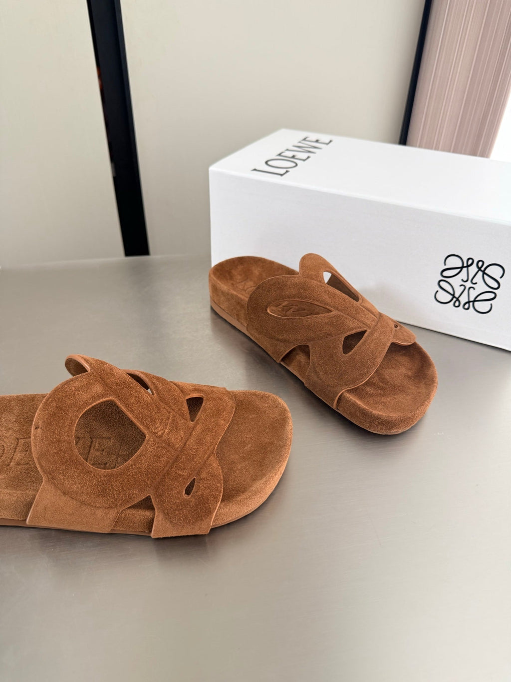 LOEWE 26S SLIDE SANDALS 30MM IN CARAMEL BROWN SUEDE