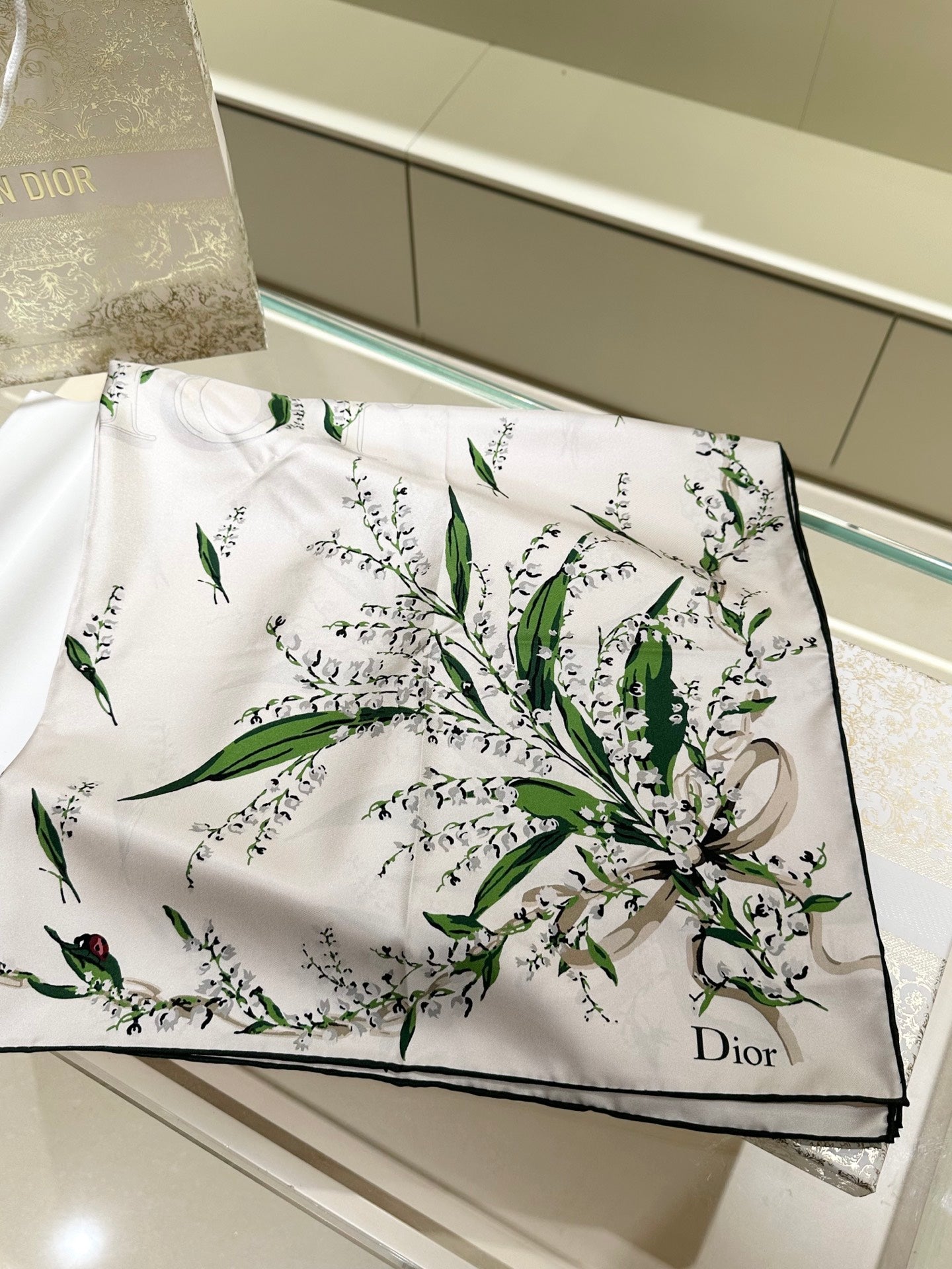 DIOR 26S SCARF 90CM IN SILK 318393