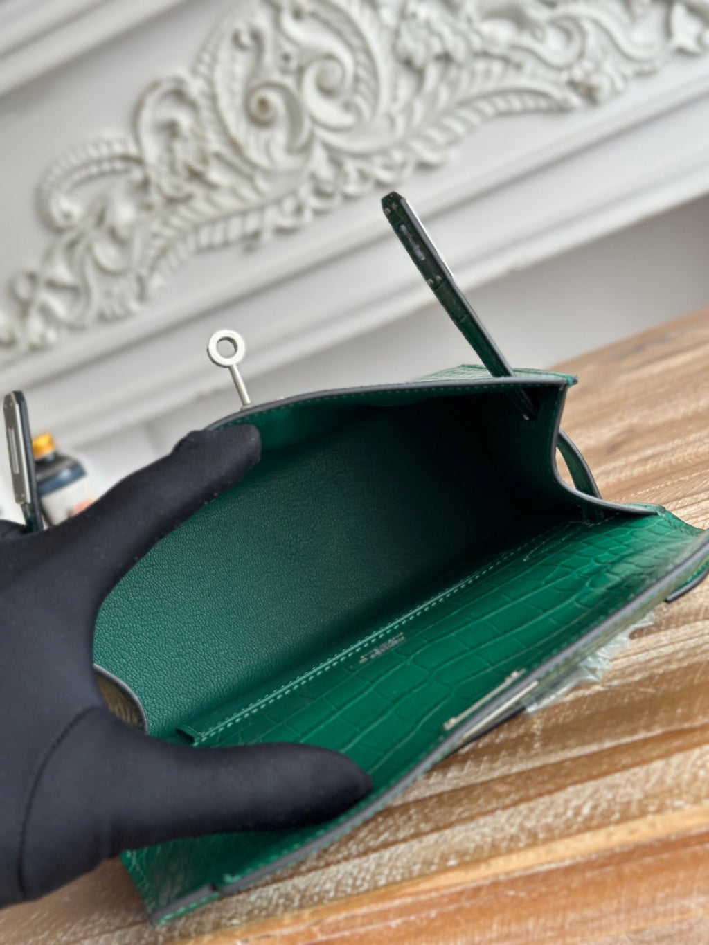 HM 25S KELLY MINI 22 CM IN DARK GREEN LAMBSKIN WITH CROCODILE EMBOSSING AND SILVER HARDWARE
