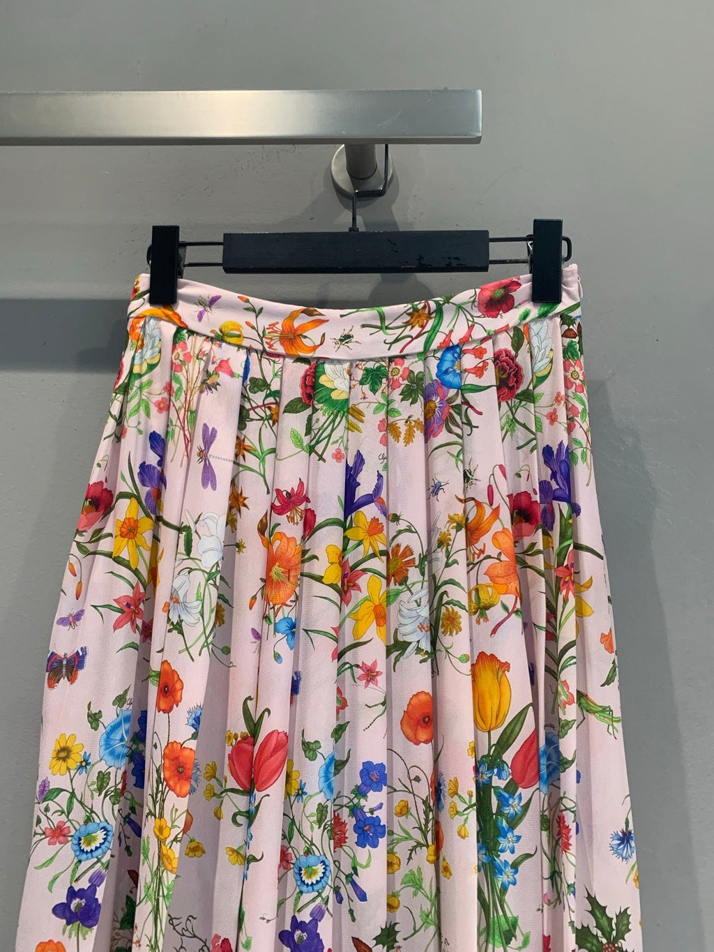 GUCCI 26S PLEATED MIDI SKIRT 447