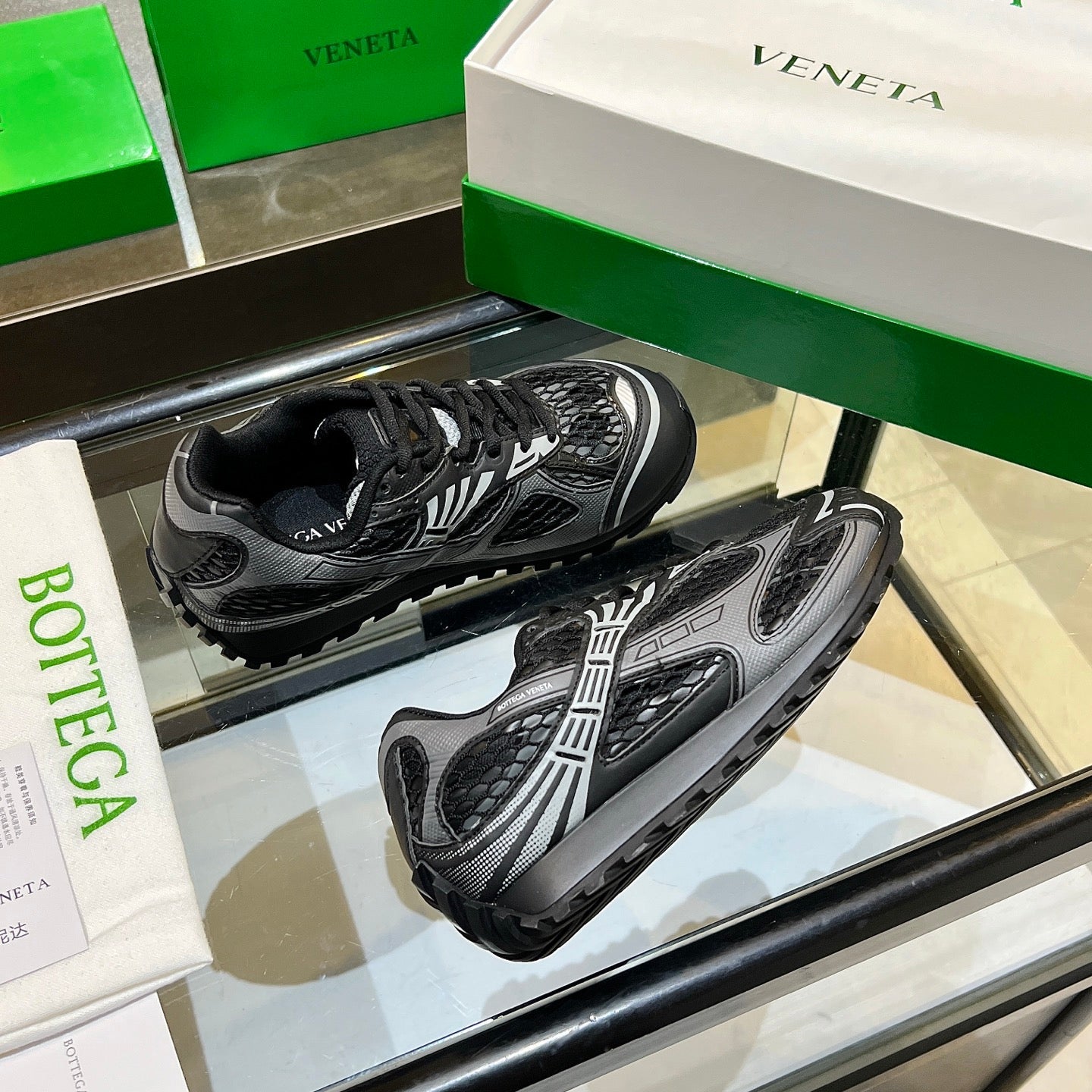 BOTTEGA VENETA 26S ORBIT SNEAKERS IN BLACK TECHNICAL MESH