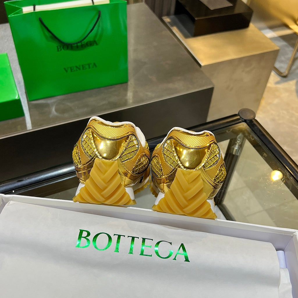 BOTTEGA VENETA 26S ORBIT SNEAKERS IN GOLD TECHNICAL MESH