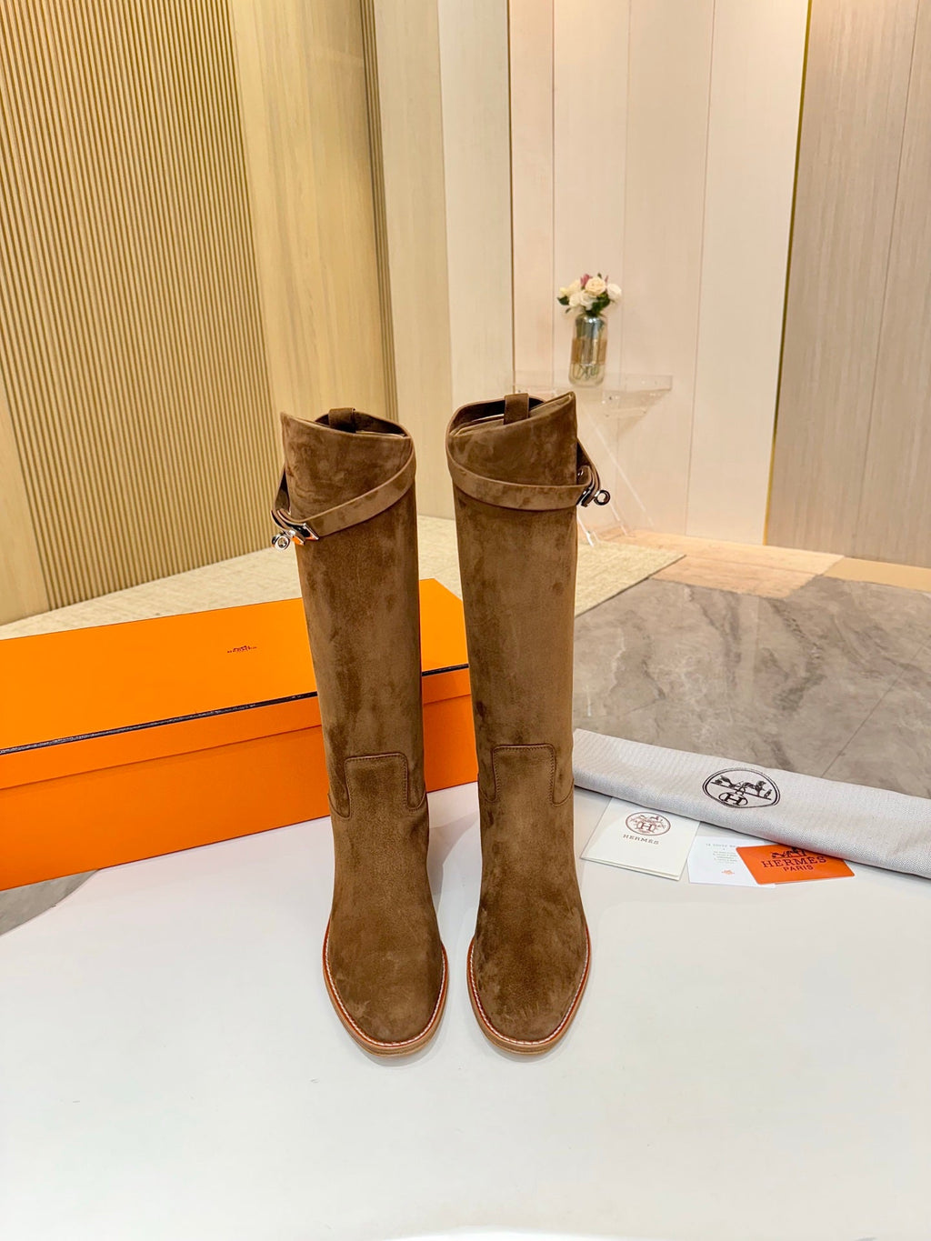 HM 25S JUMPING KNEE-HIGH BOOTS IN BROWN SUEDE WITH SILVER HARDWARE