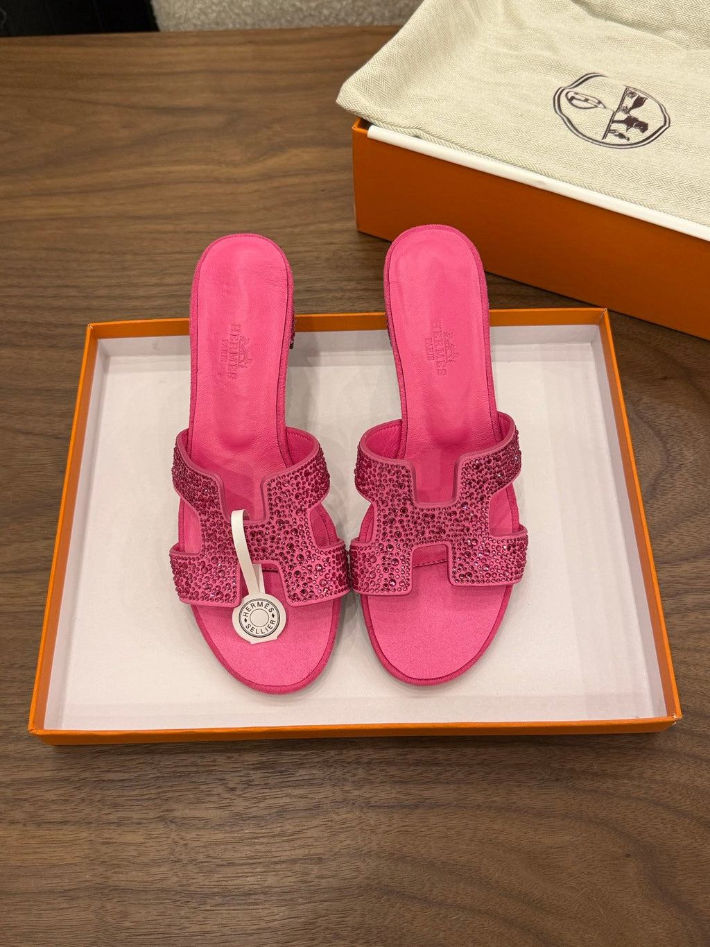 HM 26S OASIS SANDAL IN HOT PINK SUEDE WITH CRYSTALS
