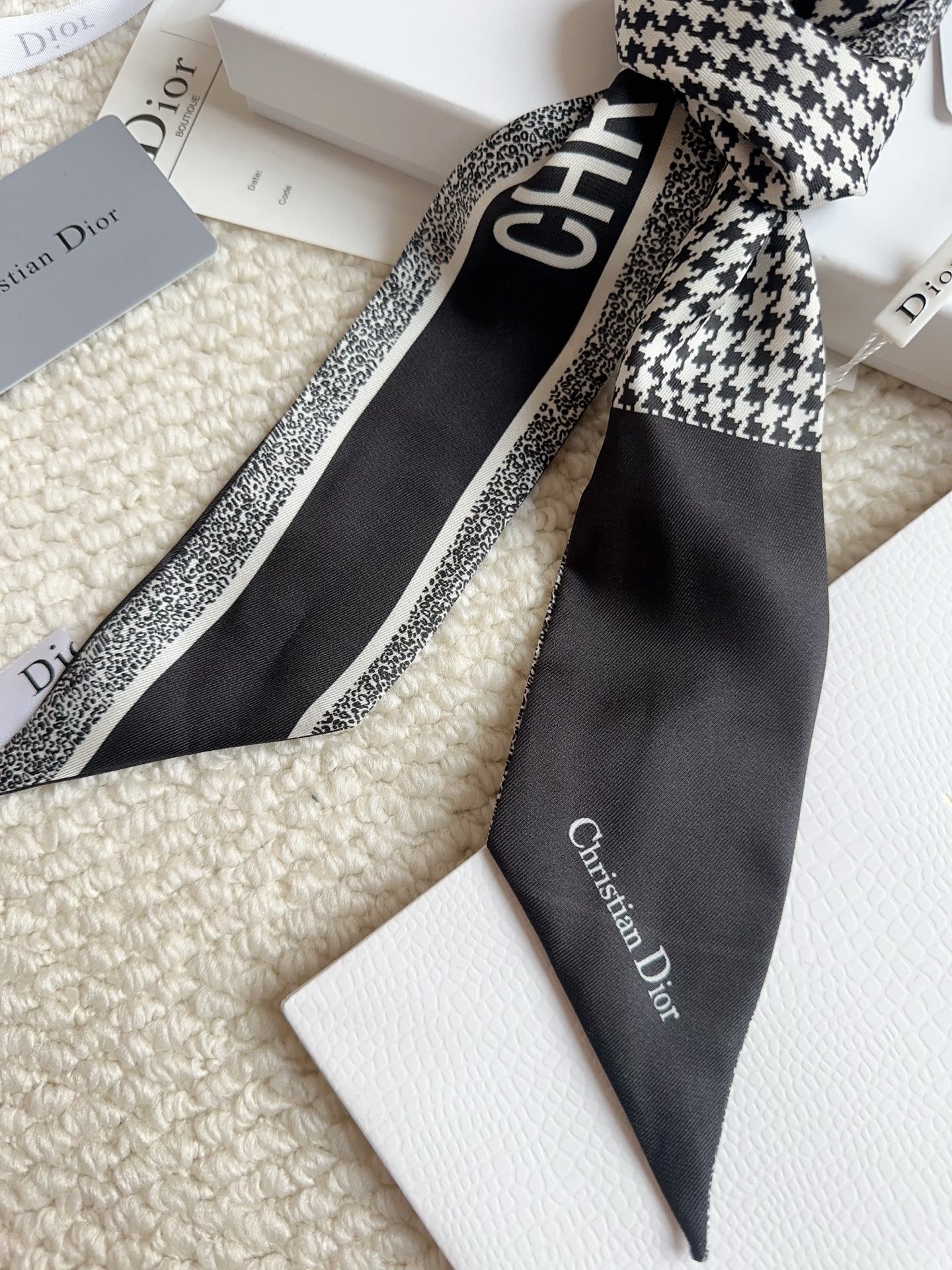 DIOR 26S SCARF 105CM IN SILK 298128