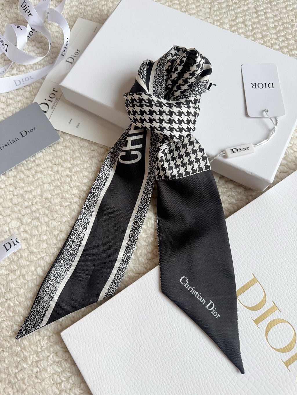 DIOR 26S SCARF 105CM IN SILK 298128