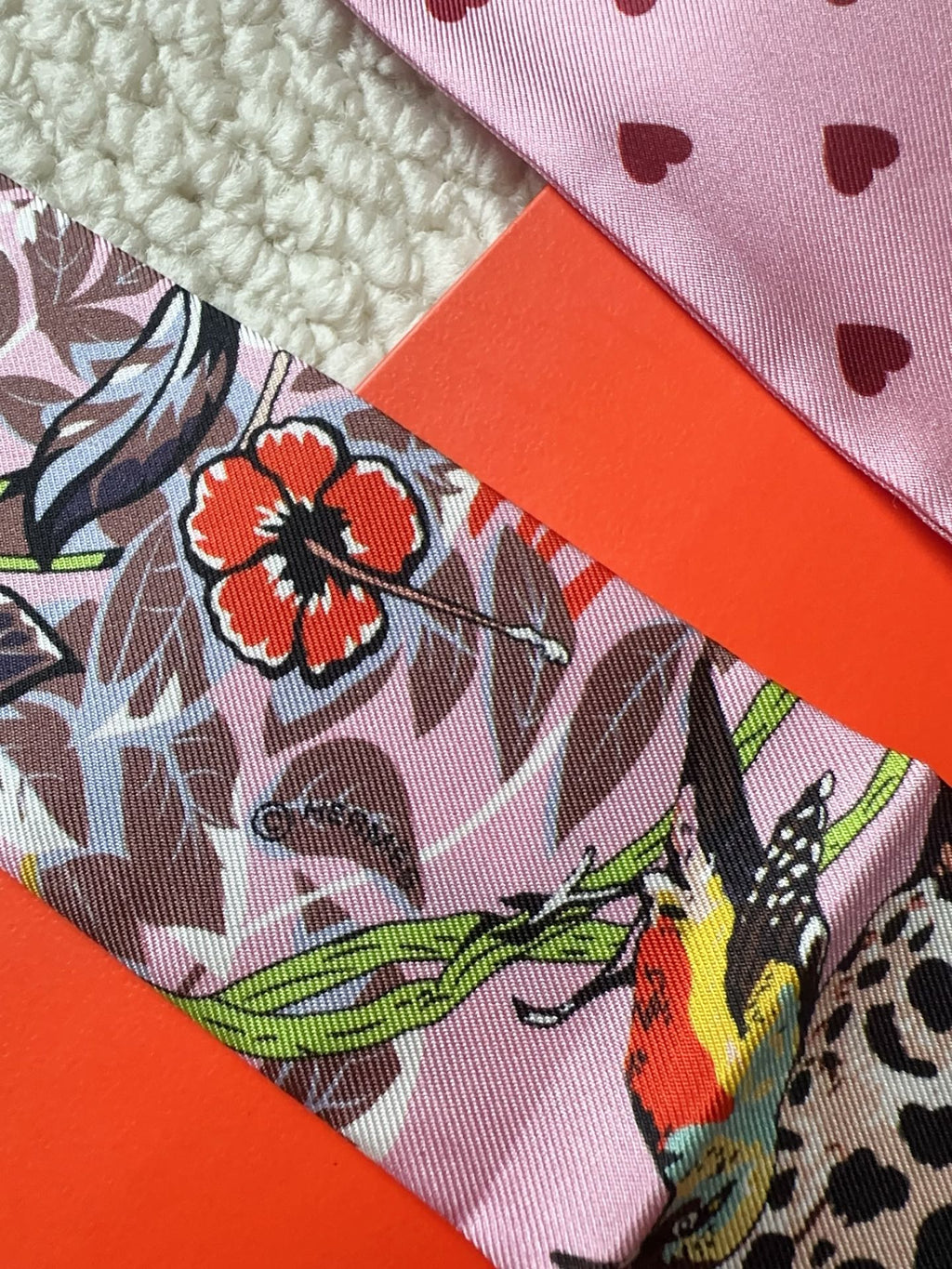 HERMES 26S SCARF 86 IN SILK 309638