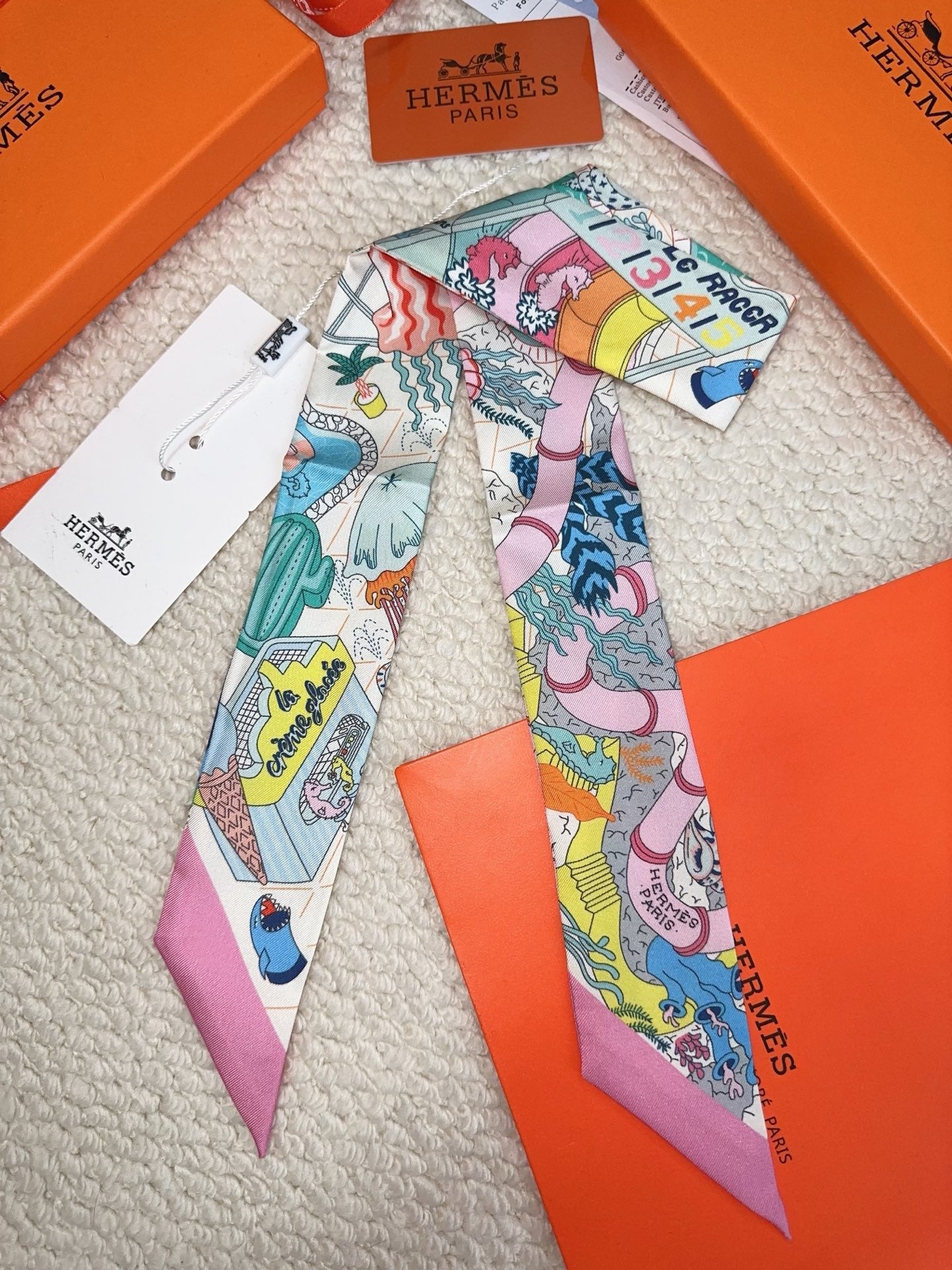 HERMES 26S SCARF 86 IN SILK 309652