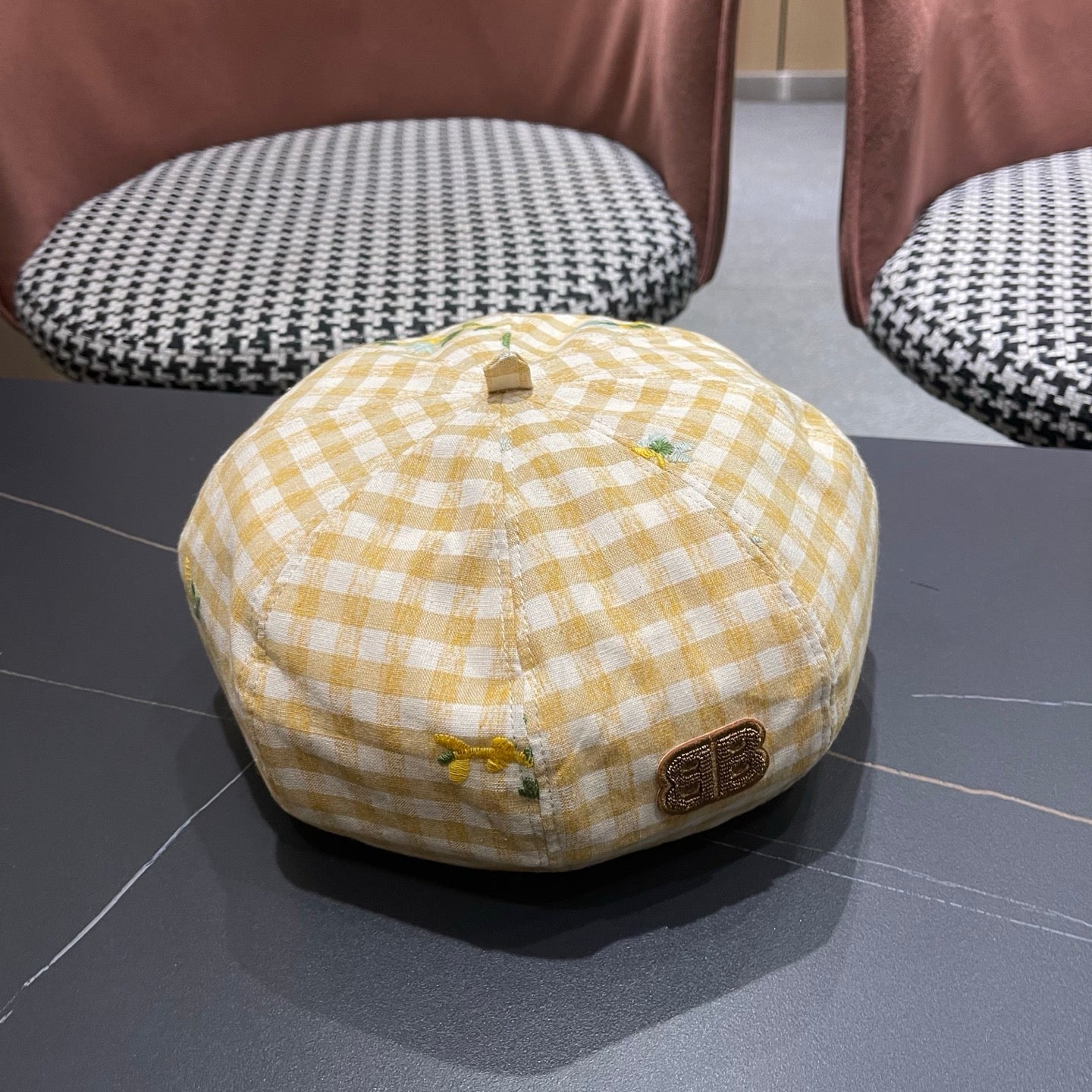 BALENCIAGA 26S PLAID BERET STYLE 8