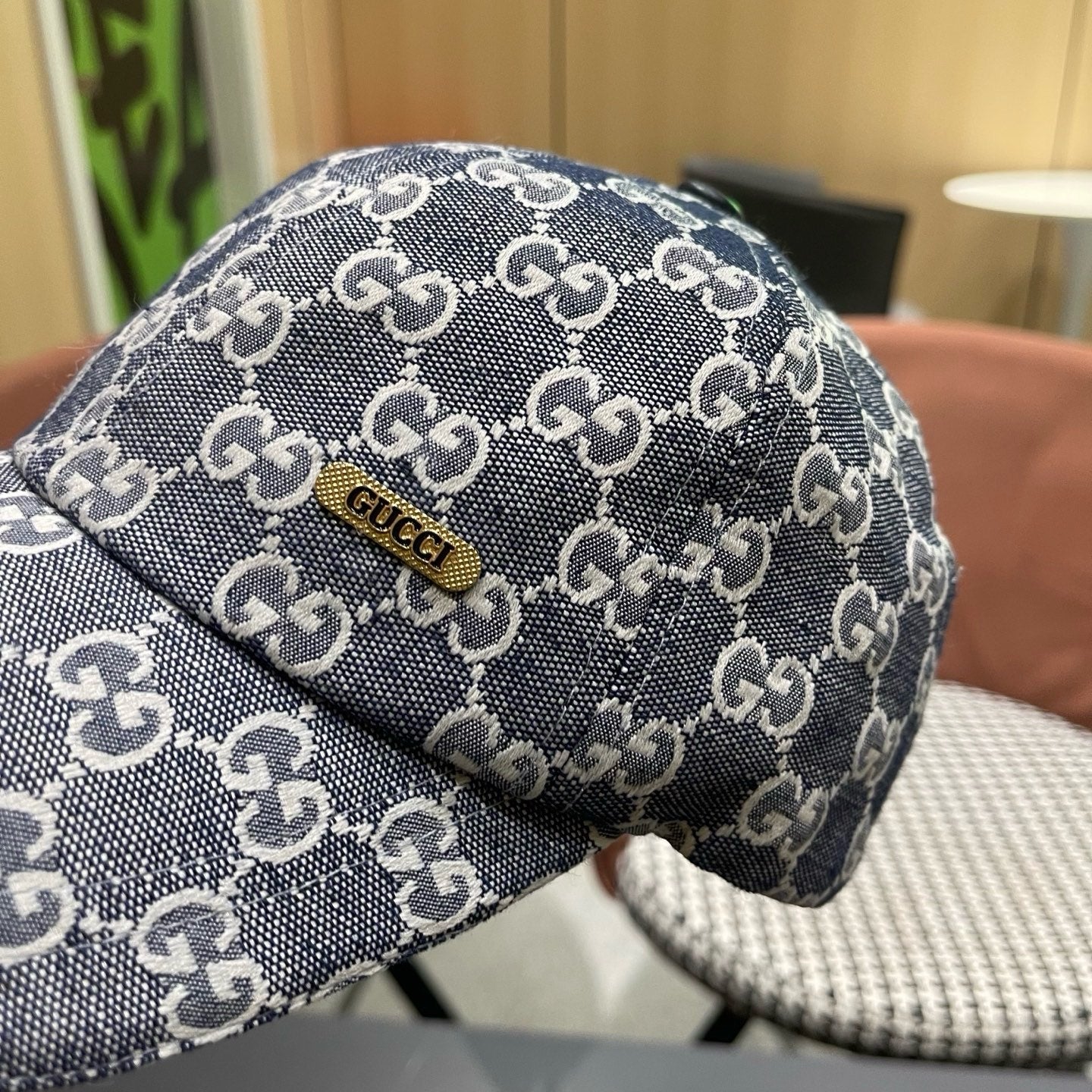 GUCCI 26S BASEBALL CAP STYLE 241