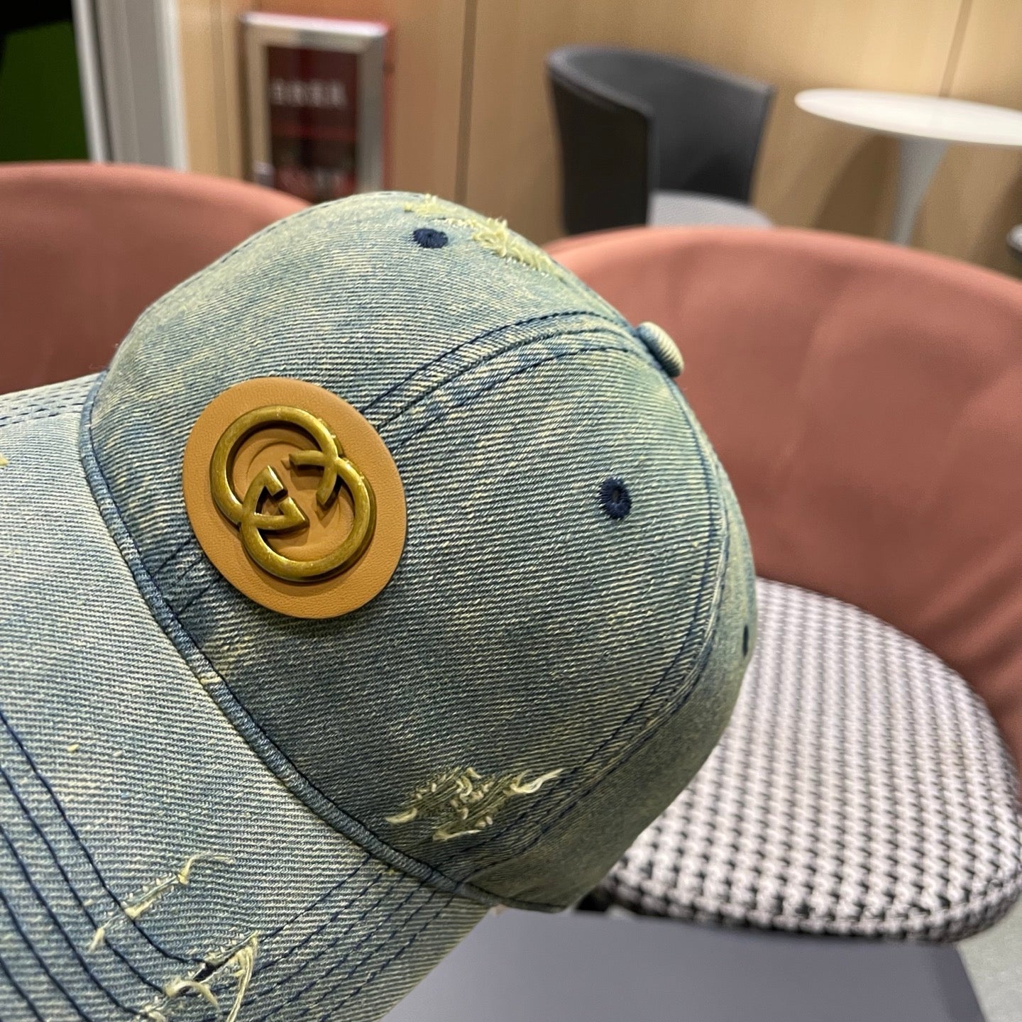 GUCCI 26S BASEBALL CAP STYLE 246