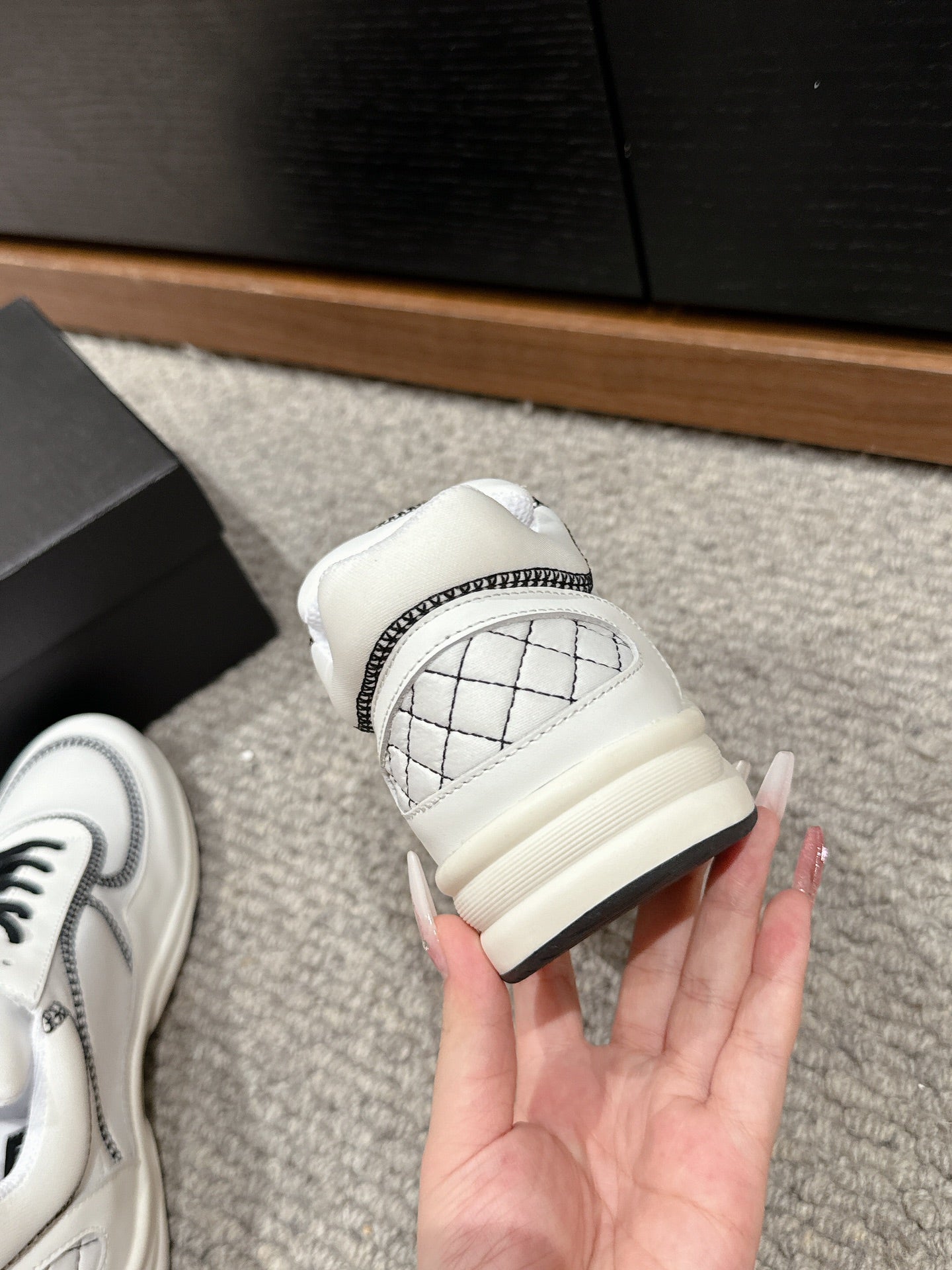 CLASSIC TRAINER IN WHITE MIX BLACK FABRIC
