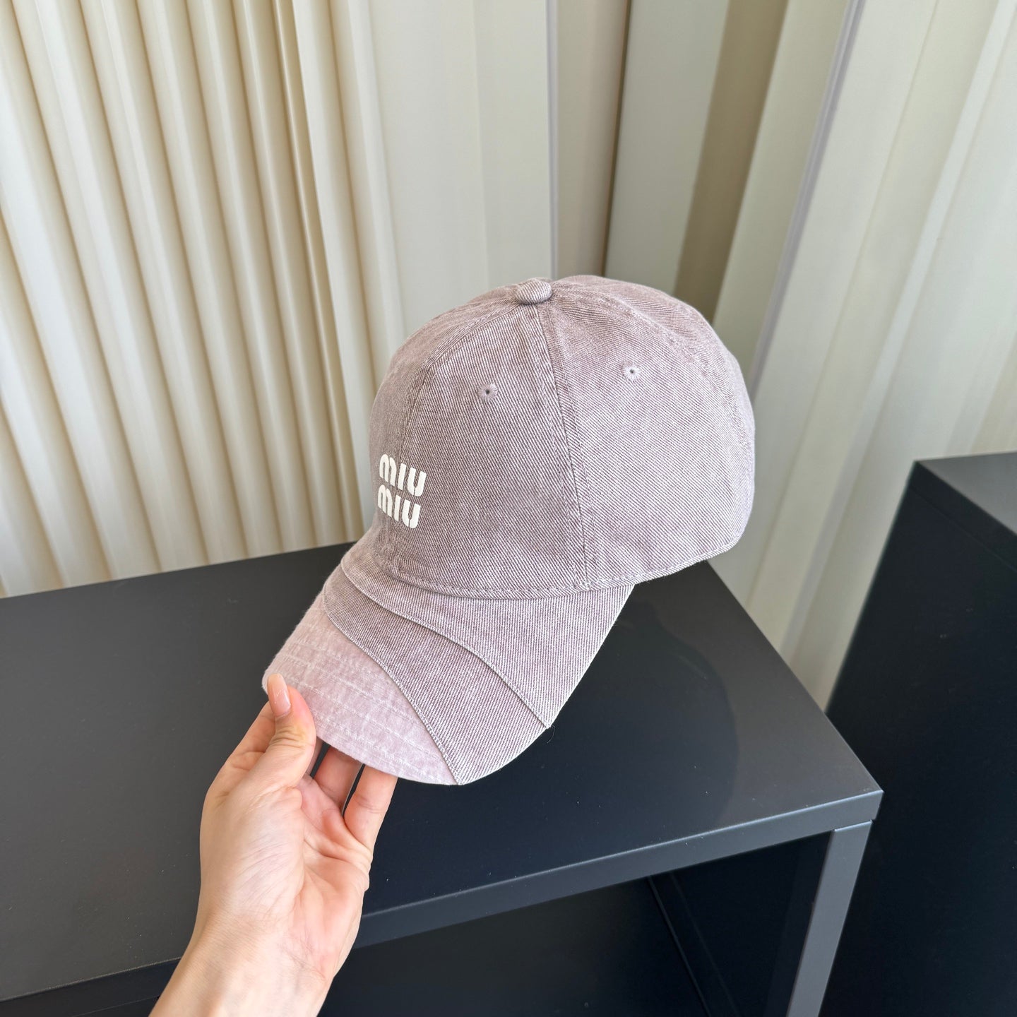 MIUMIU 26S BASEBALL CAP 320487