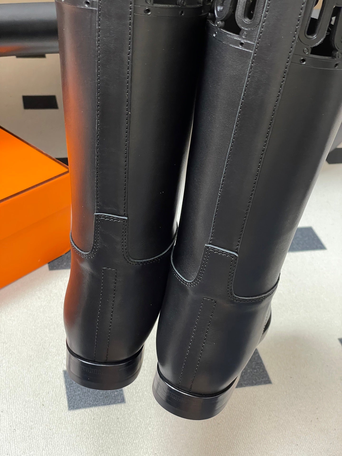 HM JUMPING BOOTS IN BLACK CALFSKIN 423264