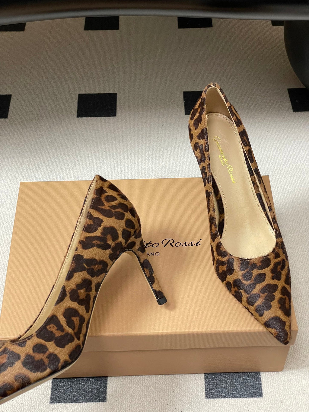 GIANVITO ROSSI 26S HIGH HEELS 85 MM IN LEOPARD PRINT PONY HAIR