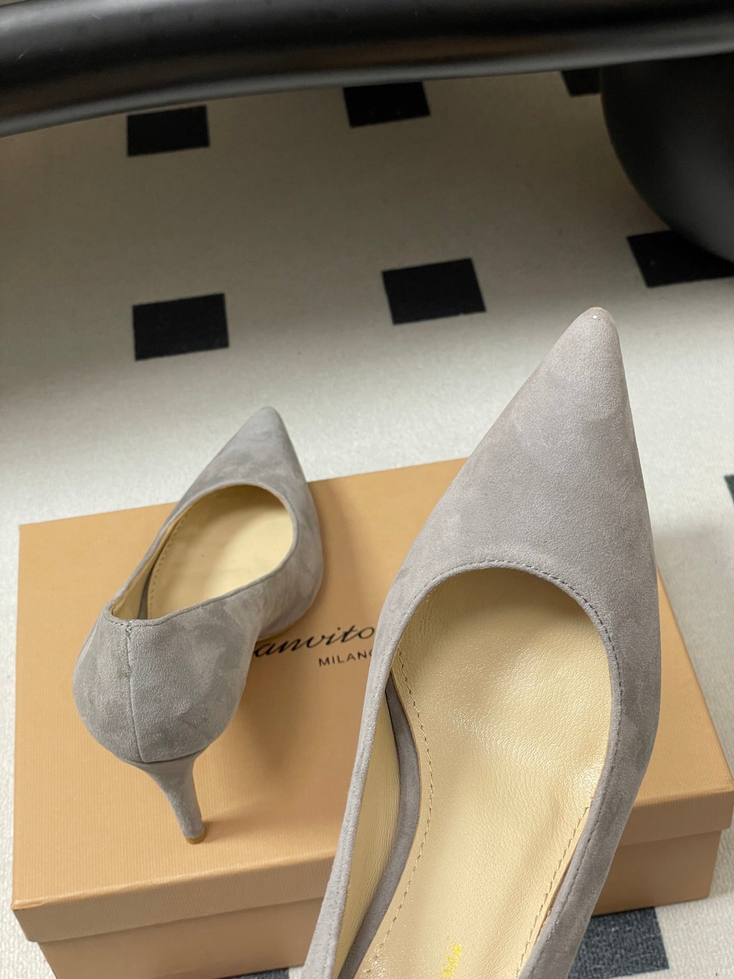 GIANVITO ROSSI 26S HIGH HEELS 85 MM IN GREY SUEDE