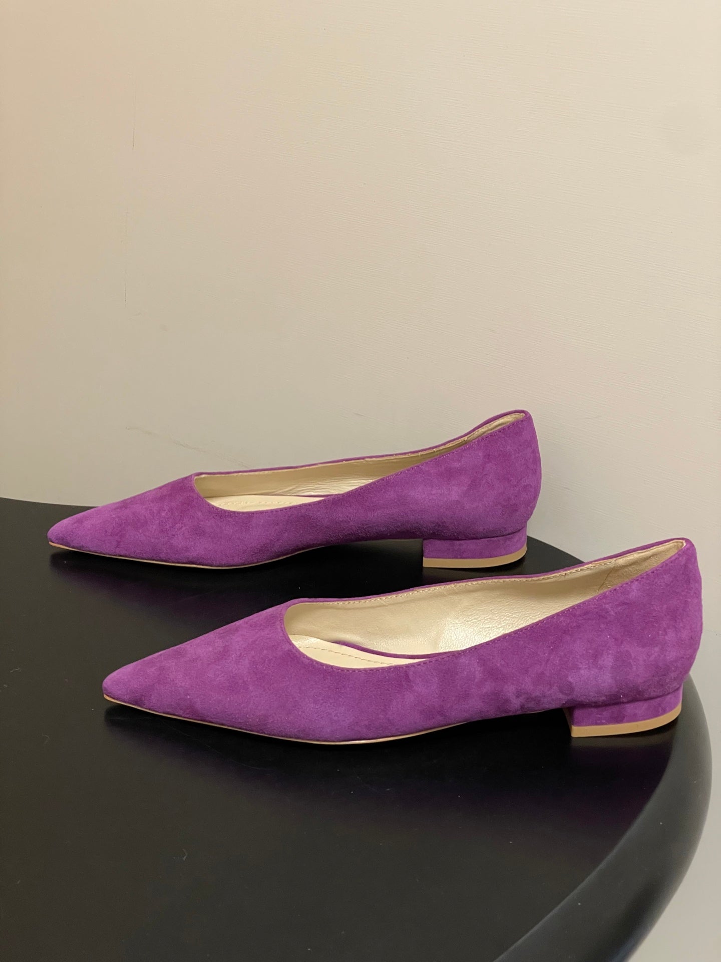 GIANVITO ROSSI 26S FLATS IN PURPLE SUEDE
