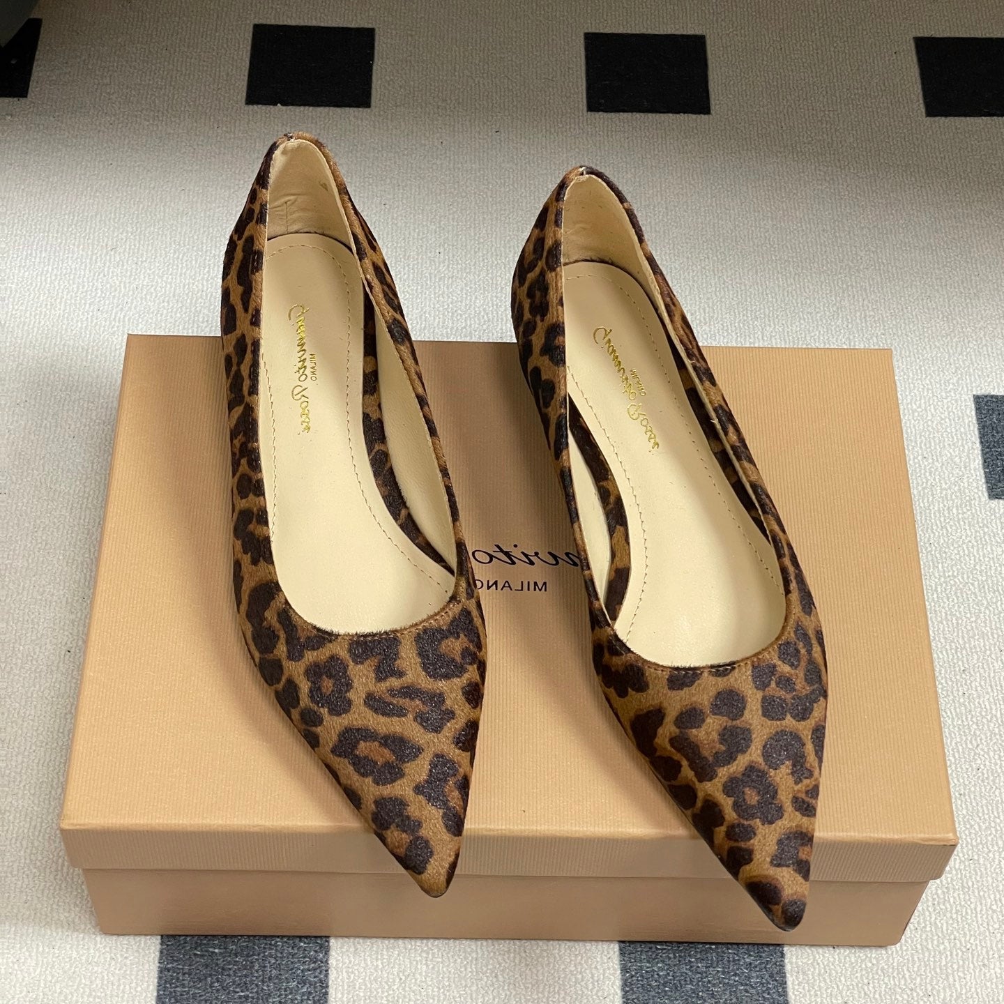 GIANVITO ROSSI 26S FLATS IN LEOPARD PRINT PONY HAIR
