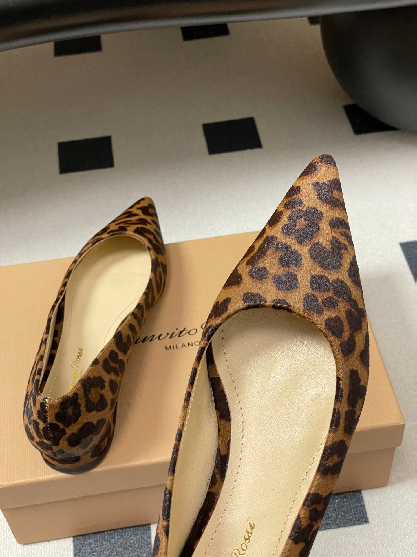 GIANVITO ROSSI 26S FLATS IN LEOPARD PRINT PONY HAIR