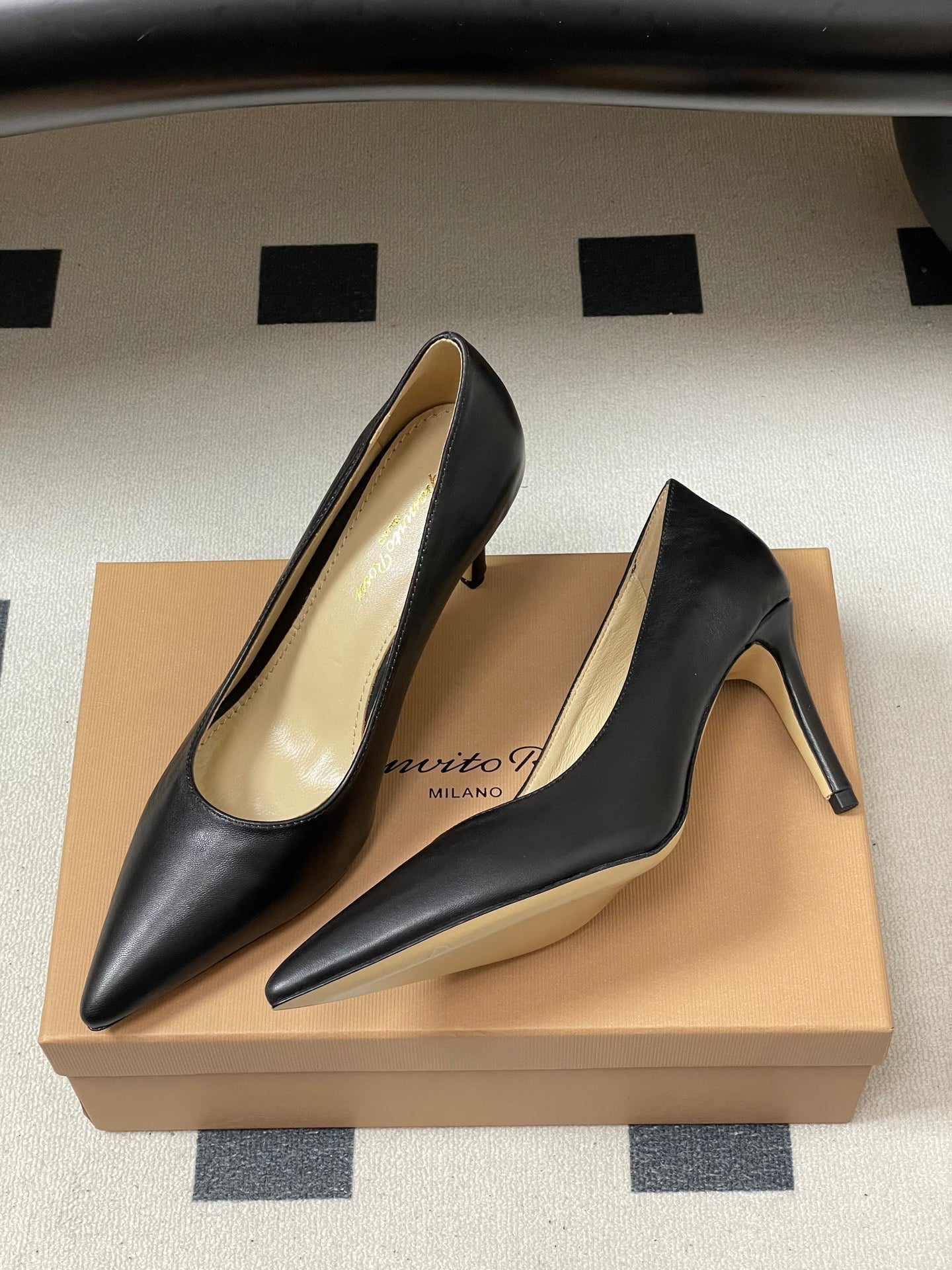 GIANVITO ROSSI 26S HIGH HEELS 85 MM IN BLACK CALFSKIN