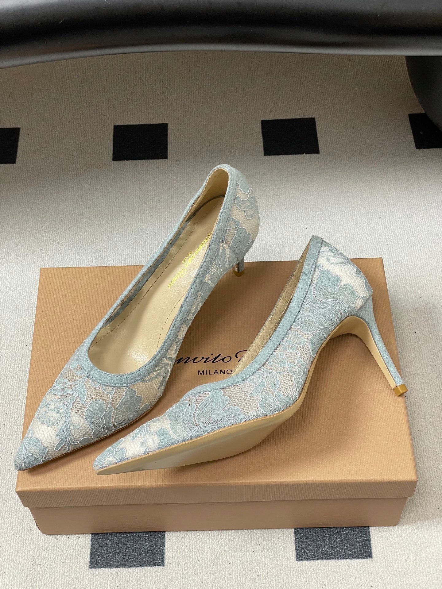 GIANVITO ROSSI 26S HIGH HEELS 85 MM IN LIGHT BLUE LACE