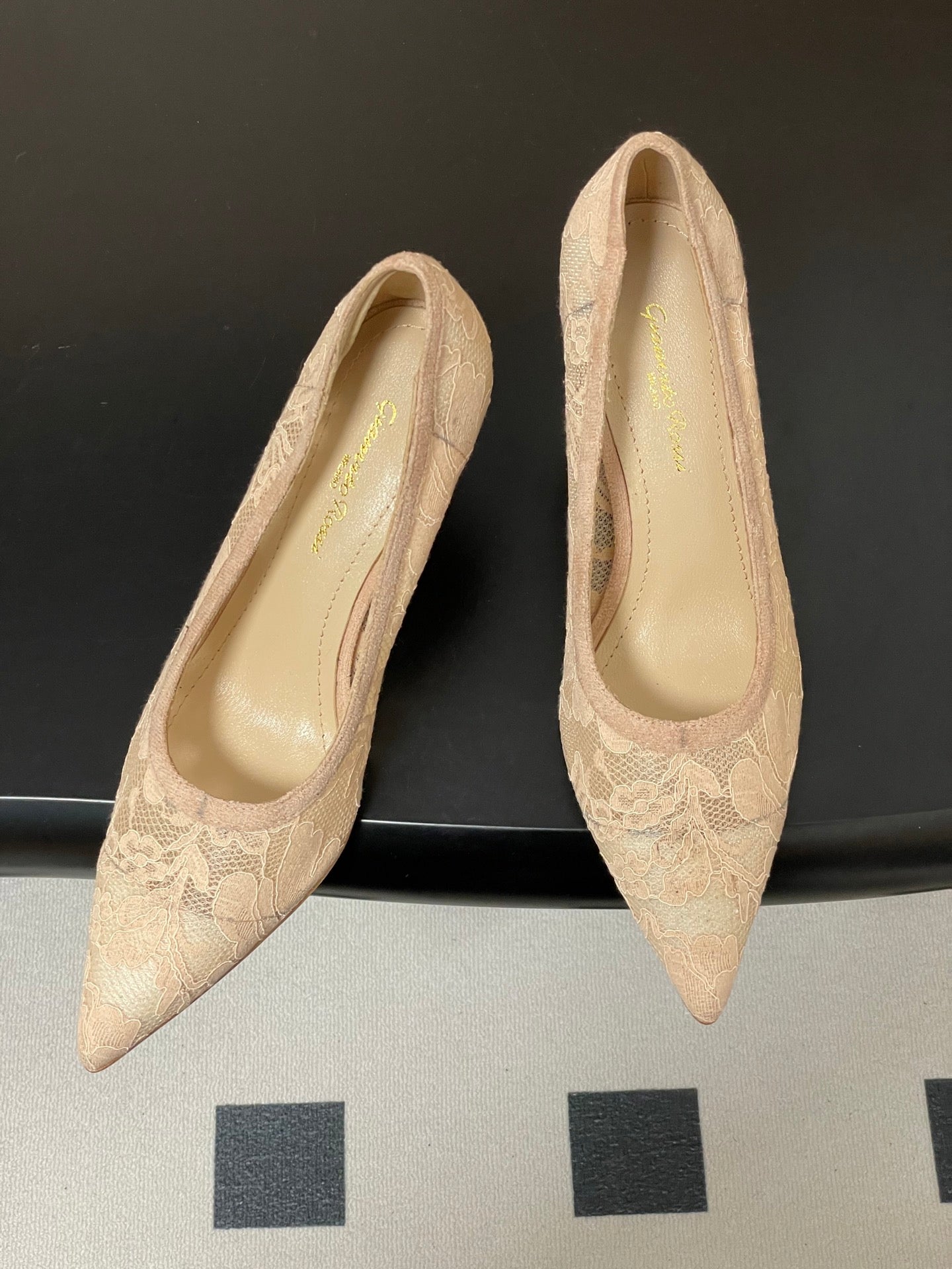 GIANVITO ROSSI 26S HIGH HEELS 85 MM IN NUDE LACE