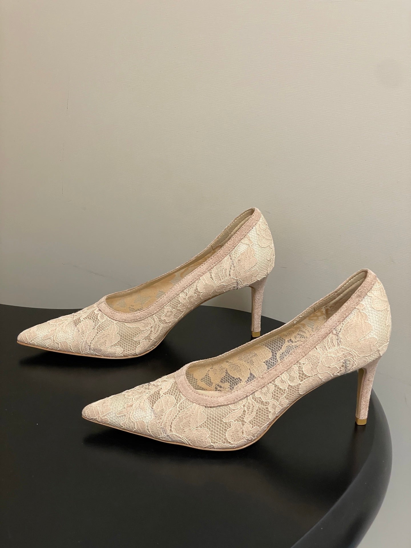 GIANVITO ROSSI 26S HIGH HEELS 85 MM IN NUDE LACE