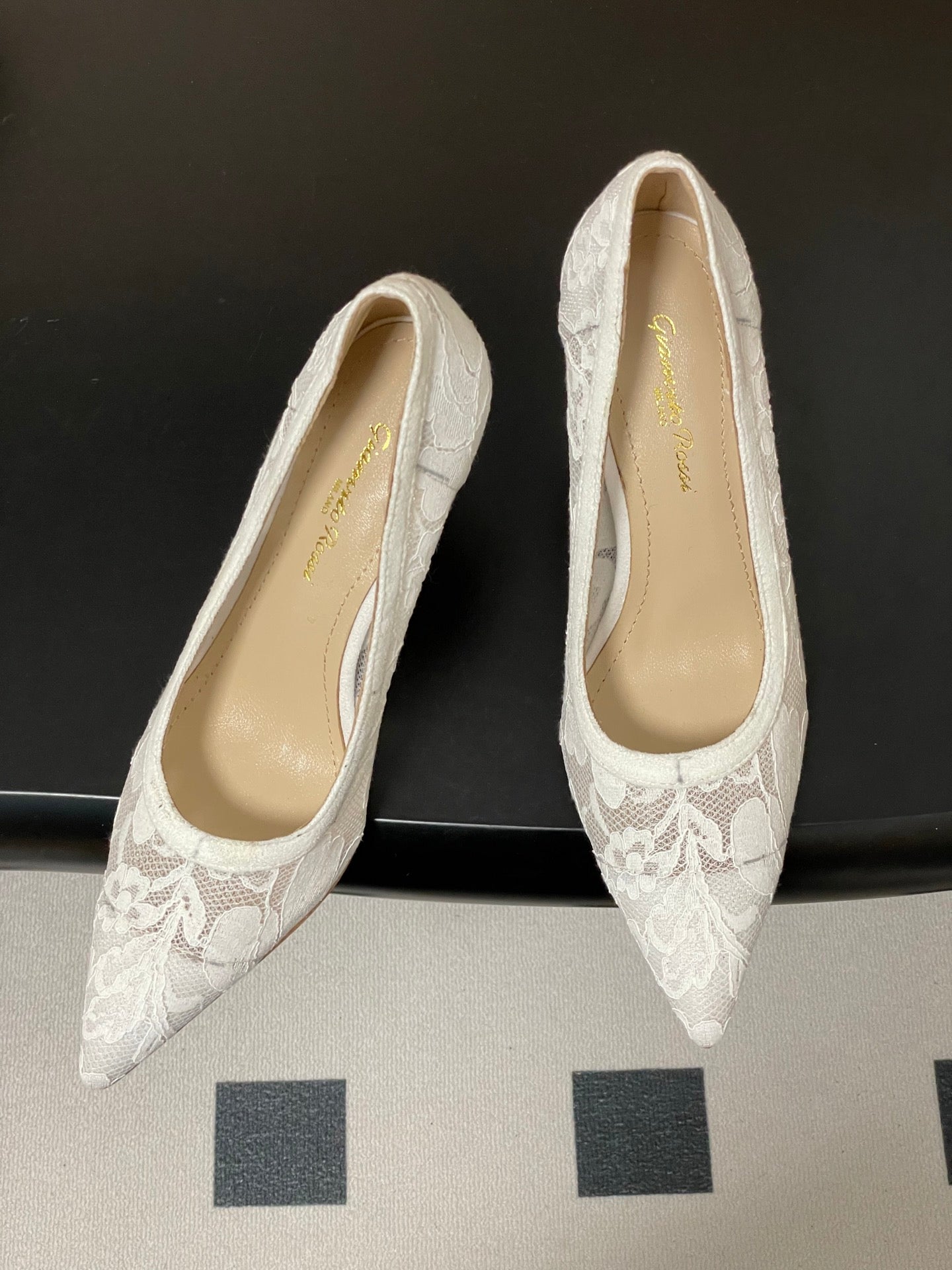 GIANVITO ROSSI 26S HIGH HEELS 85 MM IN WHITE LACE
