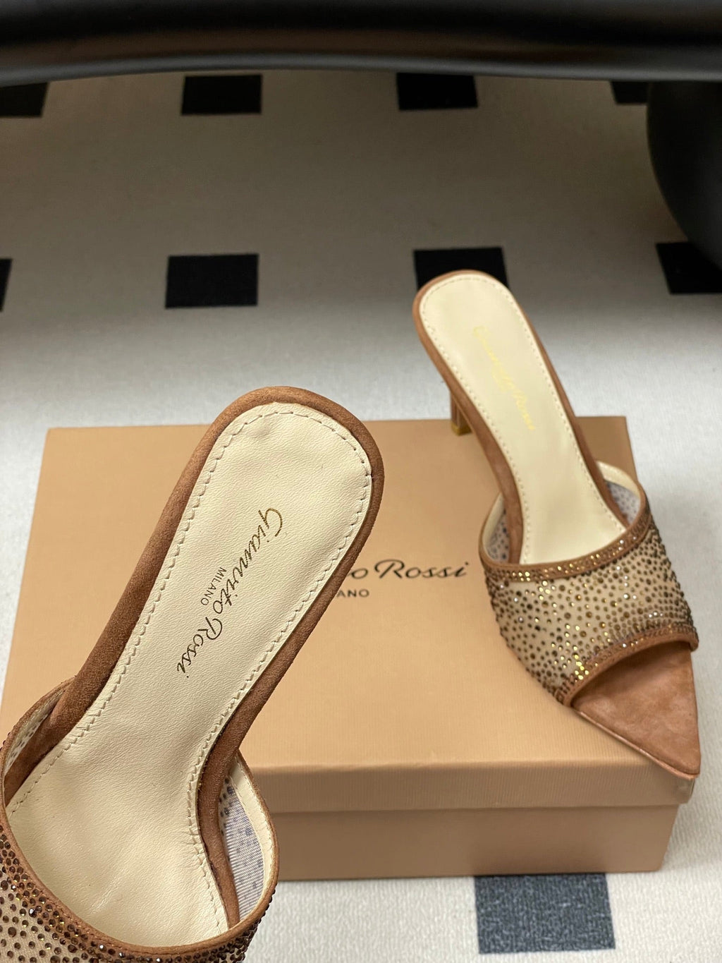 GIANVITO ROSSI 26S HIGH HEELS 85 MM IN BROWN SUEDE WITH RHINESTONE STRAP