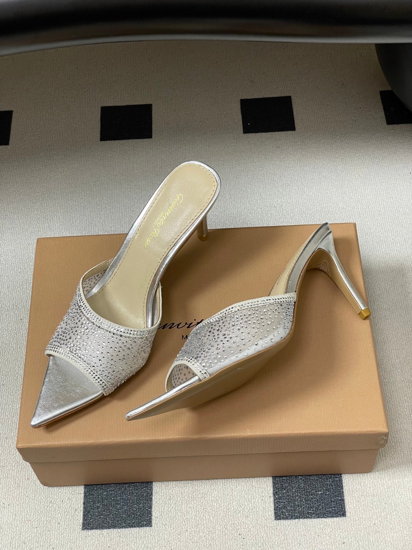 GIANVITO ROSSI 26S HIGH HEELS 85 MM IN SILVER LAMBSKIN WITH RHINESTONE STRAP
