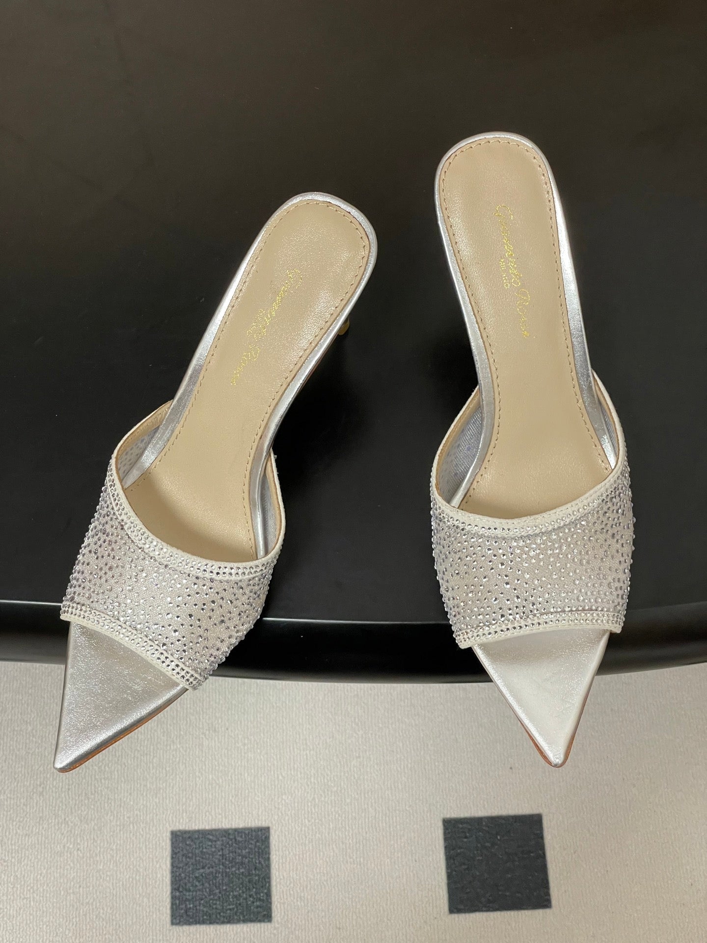 GIANVITO ROSSI 26S HIGH HEELS 85 MM IN SILVER LAMBSKIN WITH RHINESTONE STRAP