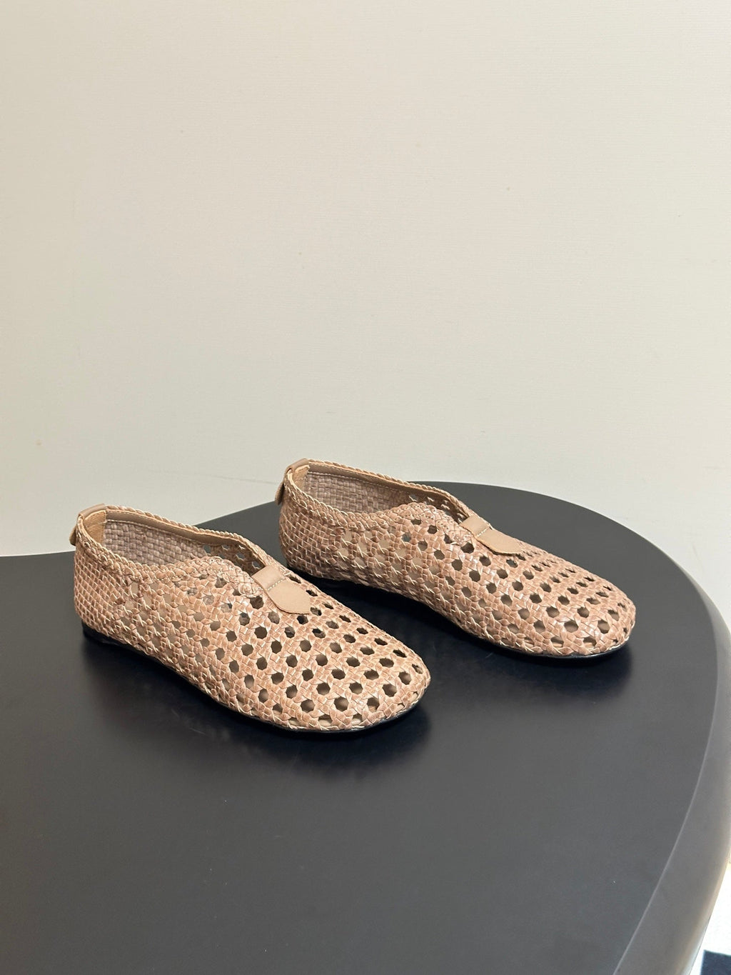 LP 26S BALLET FLATS IN DARK BEIGE CALFSKIN WITH BASKETWEAVE DESIGN