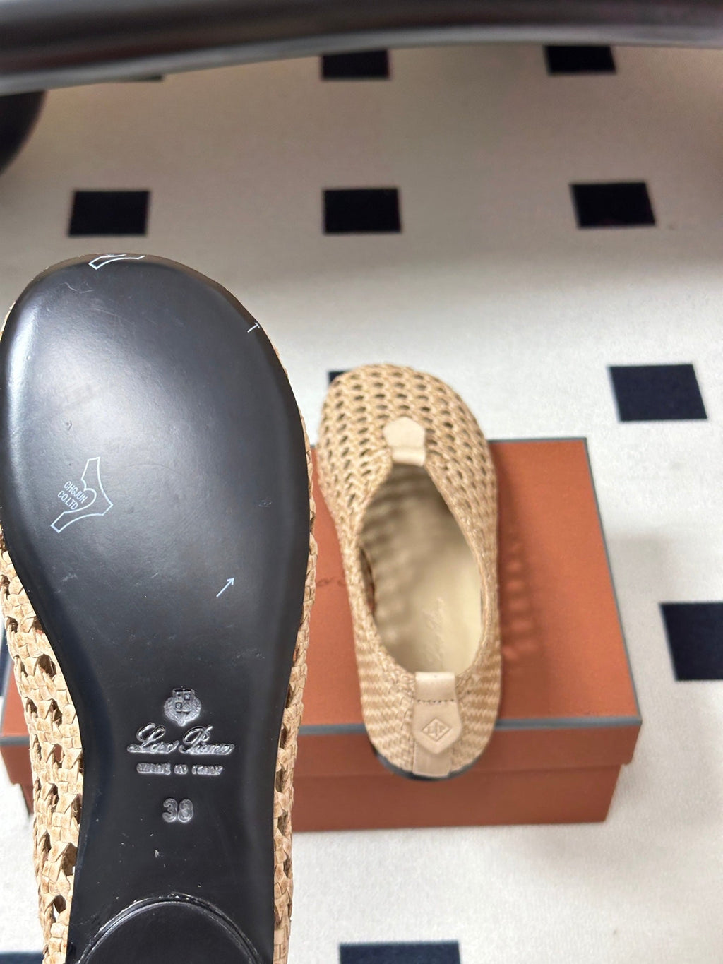 LP 26S BALLET FLATS IN BEIGE CALFSKIN WITH BASKETWEAVE DESIGN