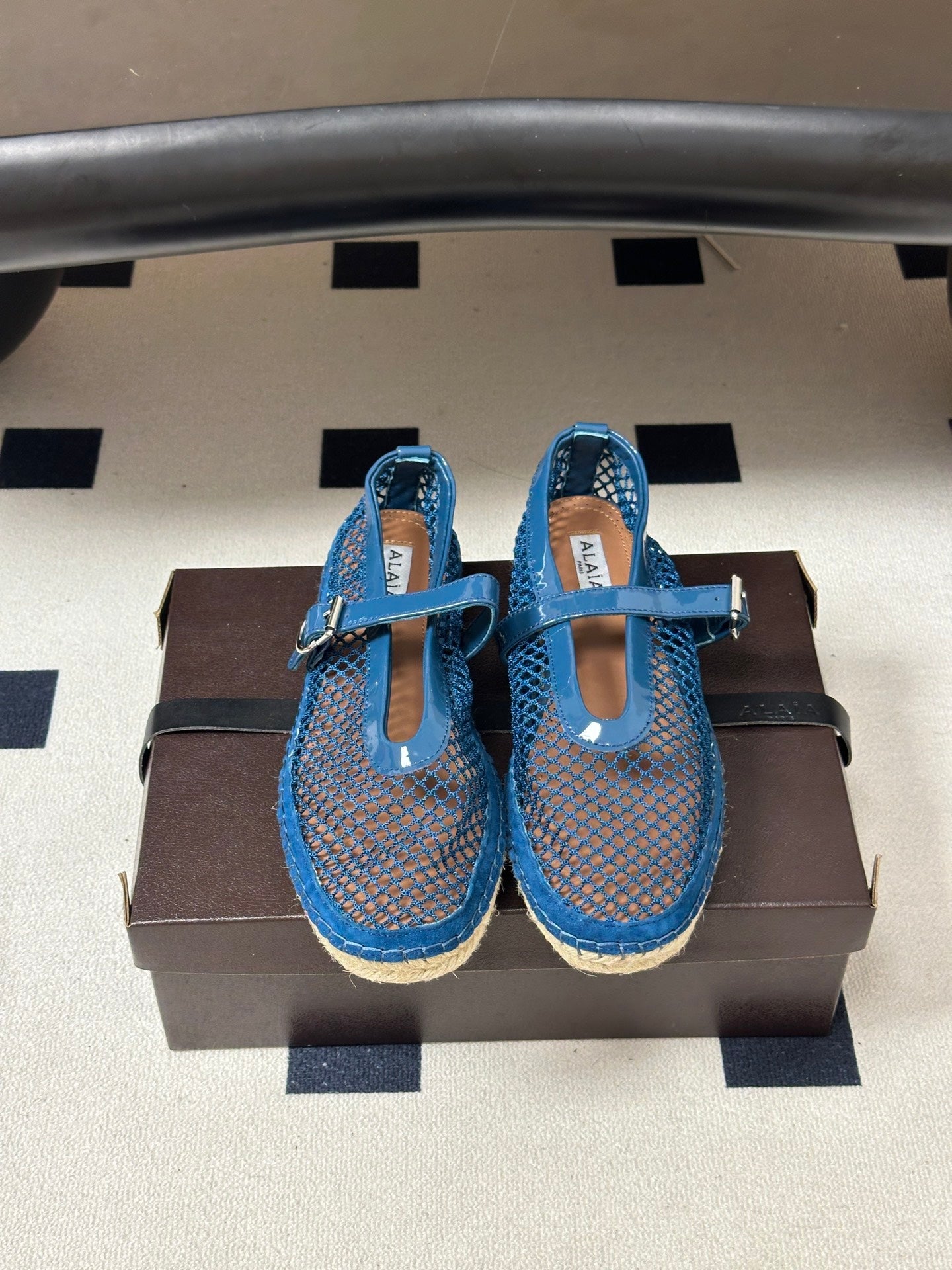 ALAIA 26S MESH ESPADRILLES IN NAVY BLUE PATENT LEATHER AND MESH