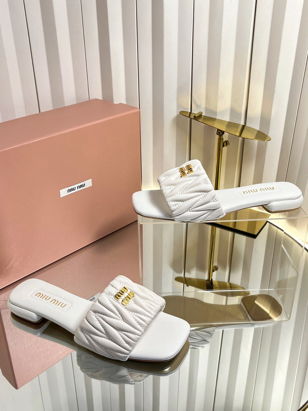 MIUMIU 26S MATELASSE SLIDES IN IVORY WHITE CALFSKIN GOLD HARDWARE