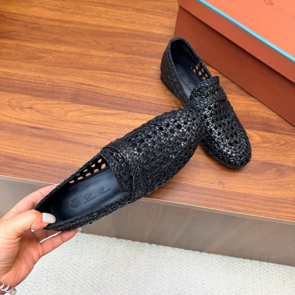 LP 26S PENNY LOAFERS IN BLACK CALFSKIN WITH BASKETWEAVE DESIGN