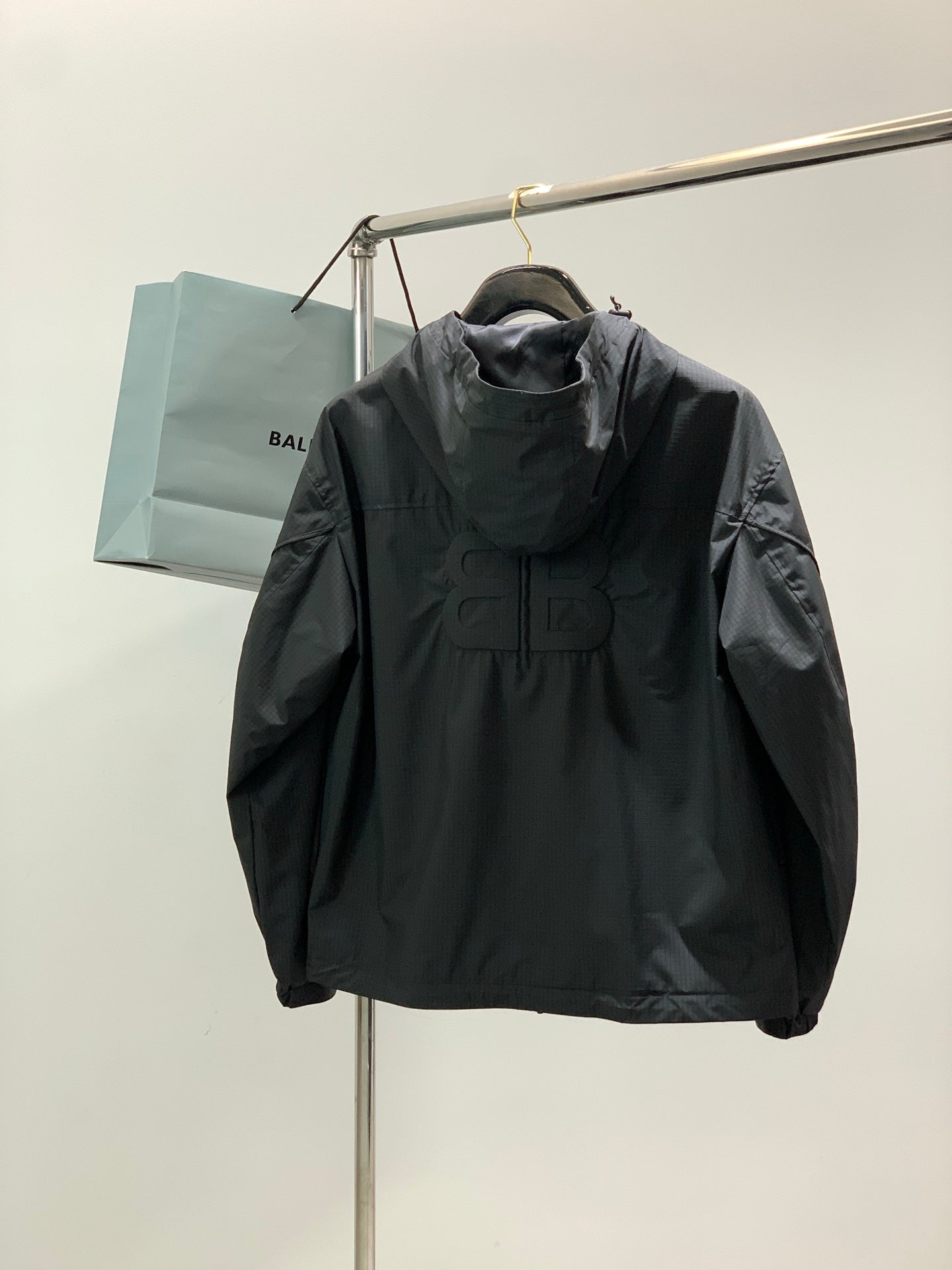 BALENCIAGA 26S HOODED JACKET 158