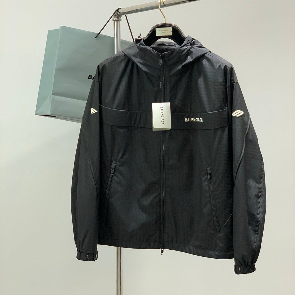 BALENCIAGA 26S HOODED JACKET 158