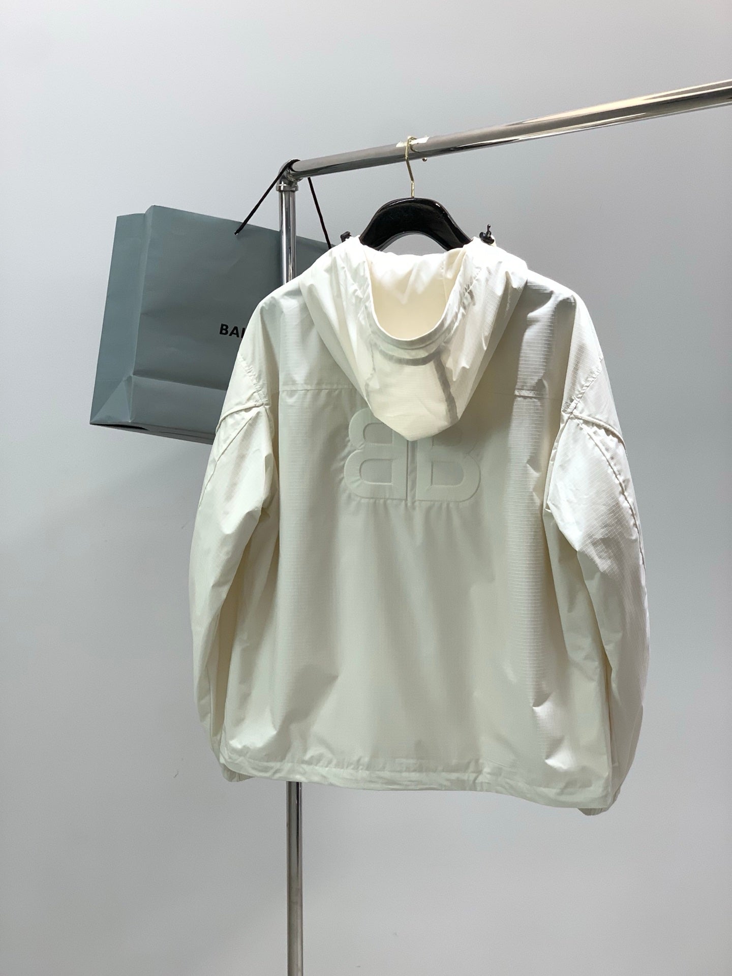 BALENCIAGA 26S HOODED JACKET 159