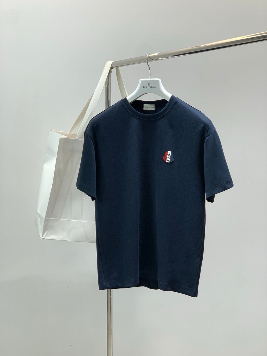 MONCLER 26S SHORT SLEEVE SET 559
