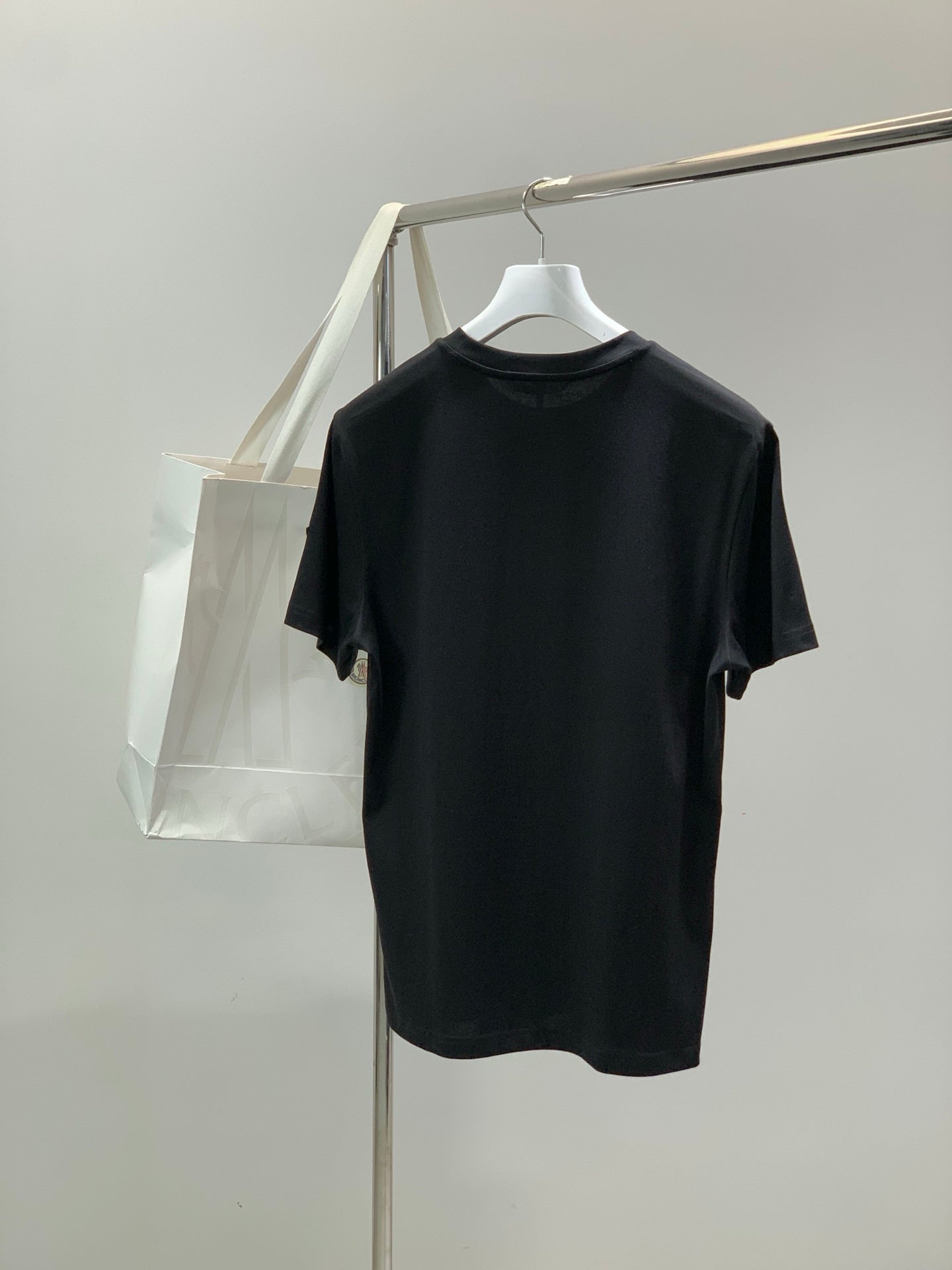 MONCLER 26S CREWNECK SHORT SLEEVE T-SHIRT 562