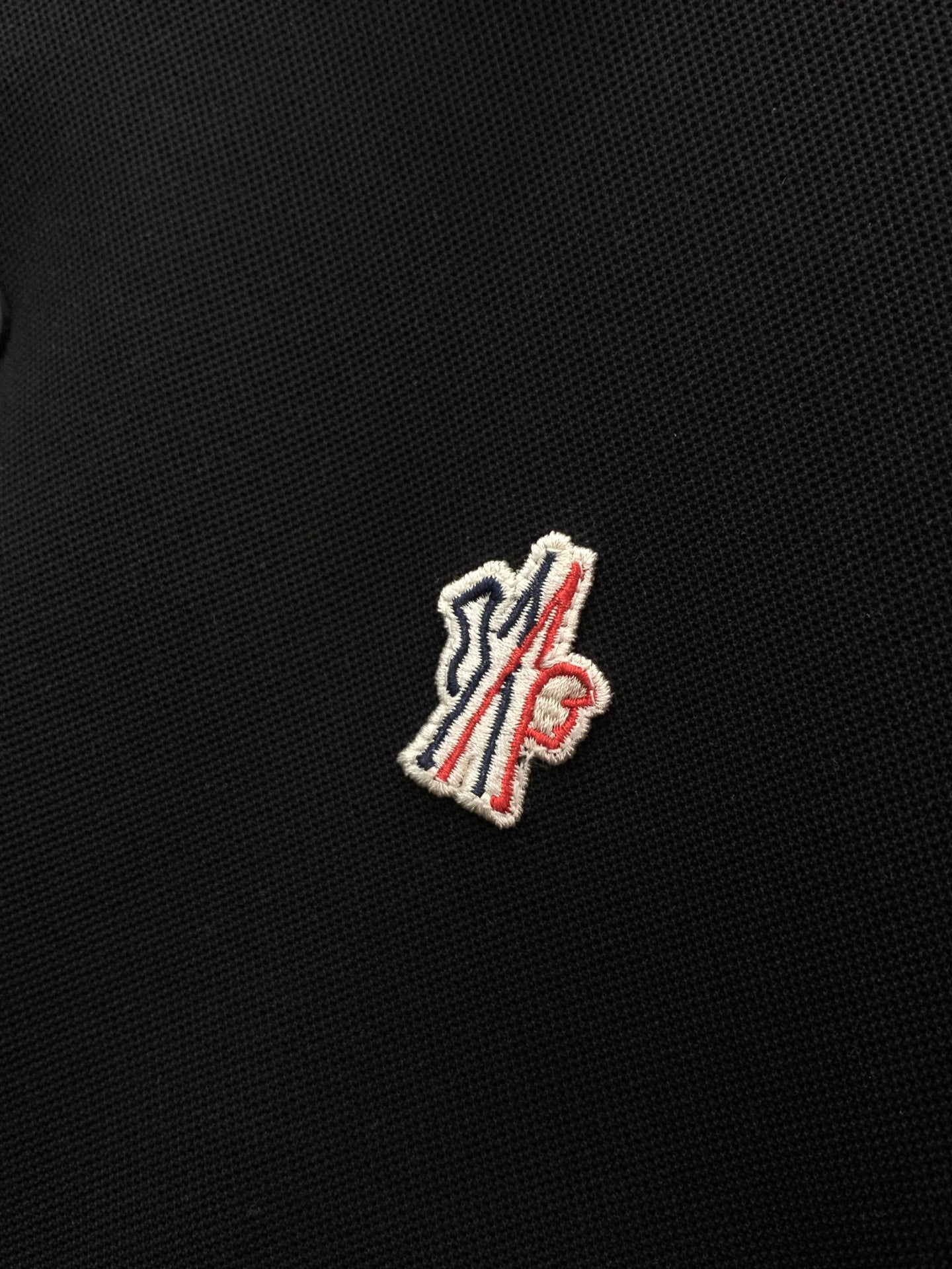 MONCLER 26S POLO SHIRT 546