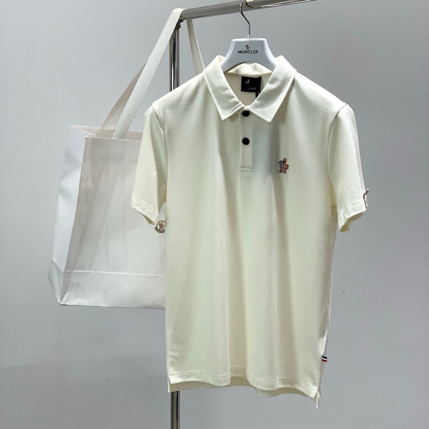 MONCLER 26S POLO SHIRT 547