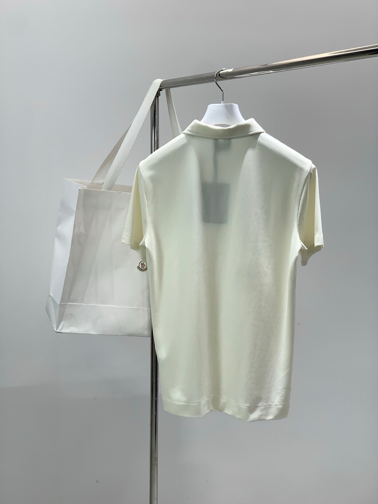 MONCLER 26S POLO SHIRT 547