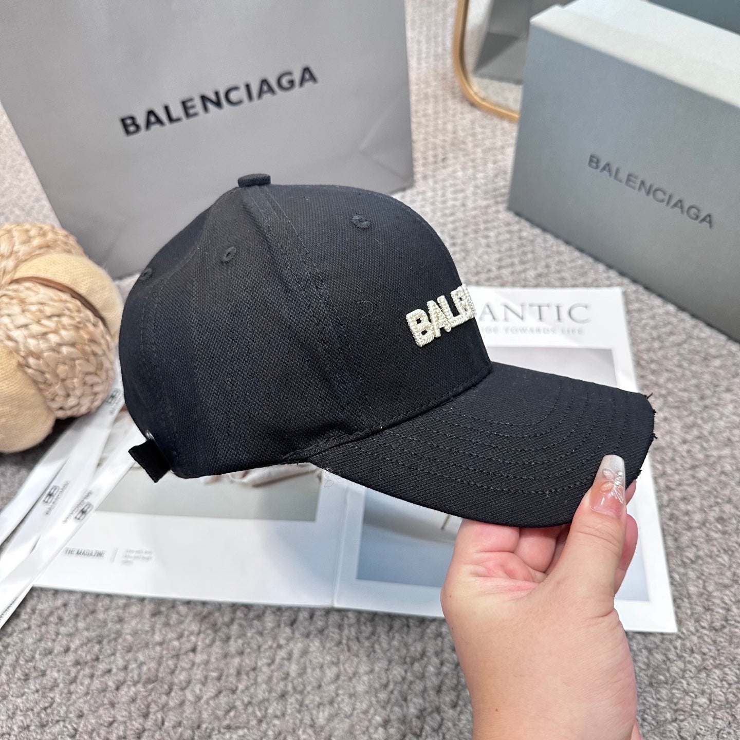 BALENCIAGA 26S BASEBALL CAP STYLE 21